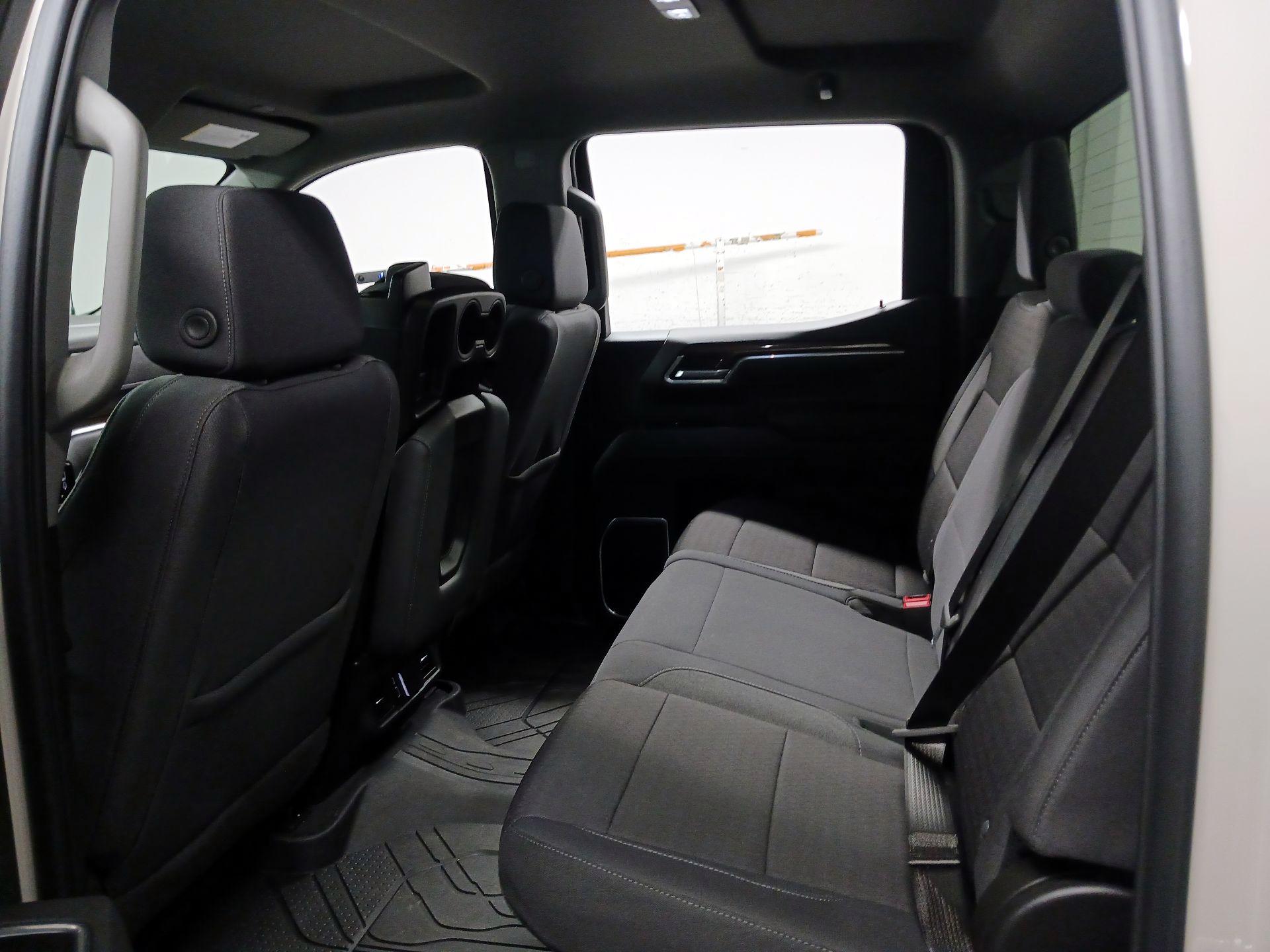 Thumbnail: 2026 Chevrolet Silverado 1500 - 18