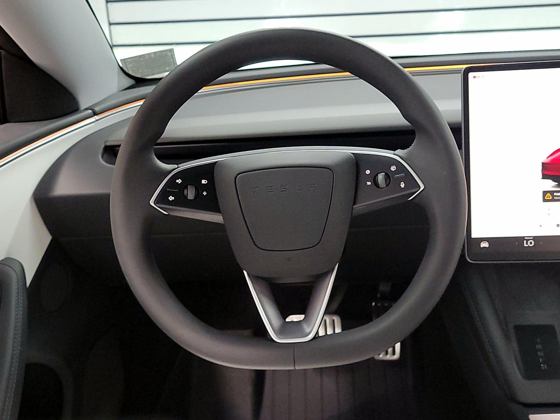 Thumbnail: 2024 Tesla Model 3 - 10