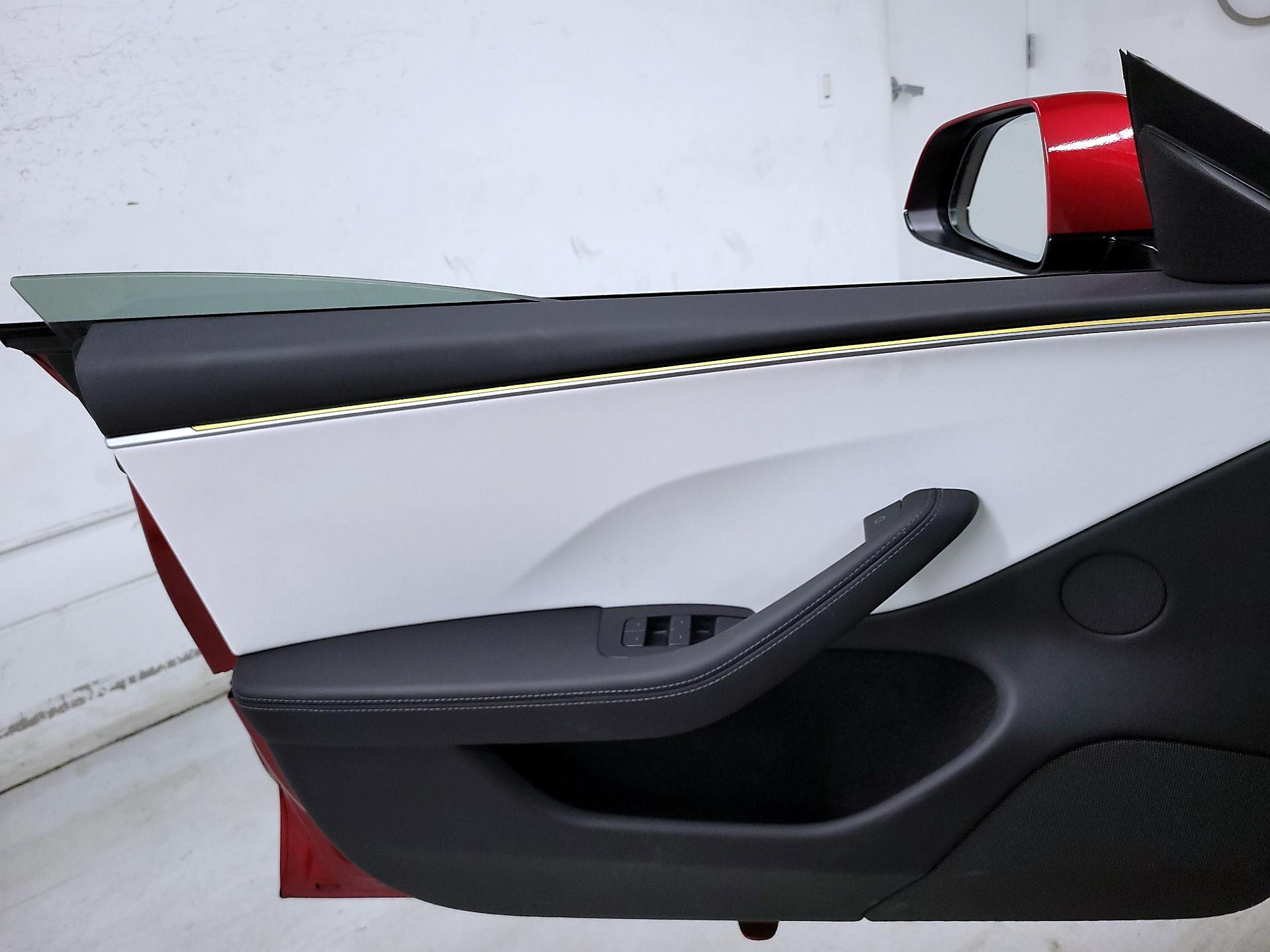 Thumbnail: 2024 Tesla Model 3 - 12