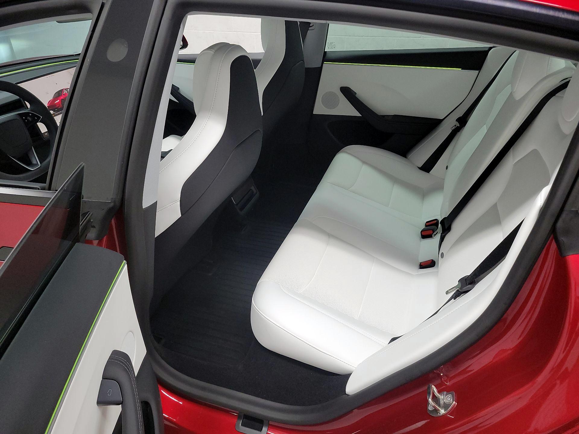 Thumbnail: 2024 Tesla Model 3 - 18