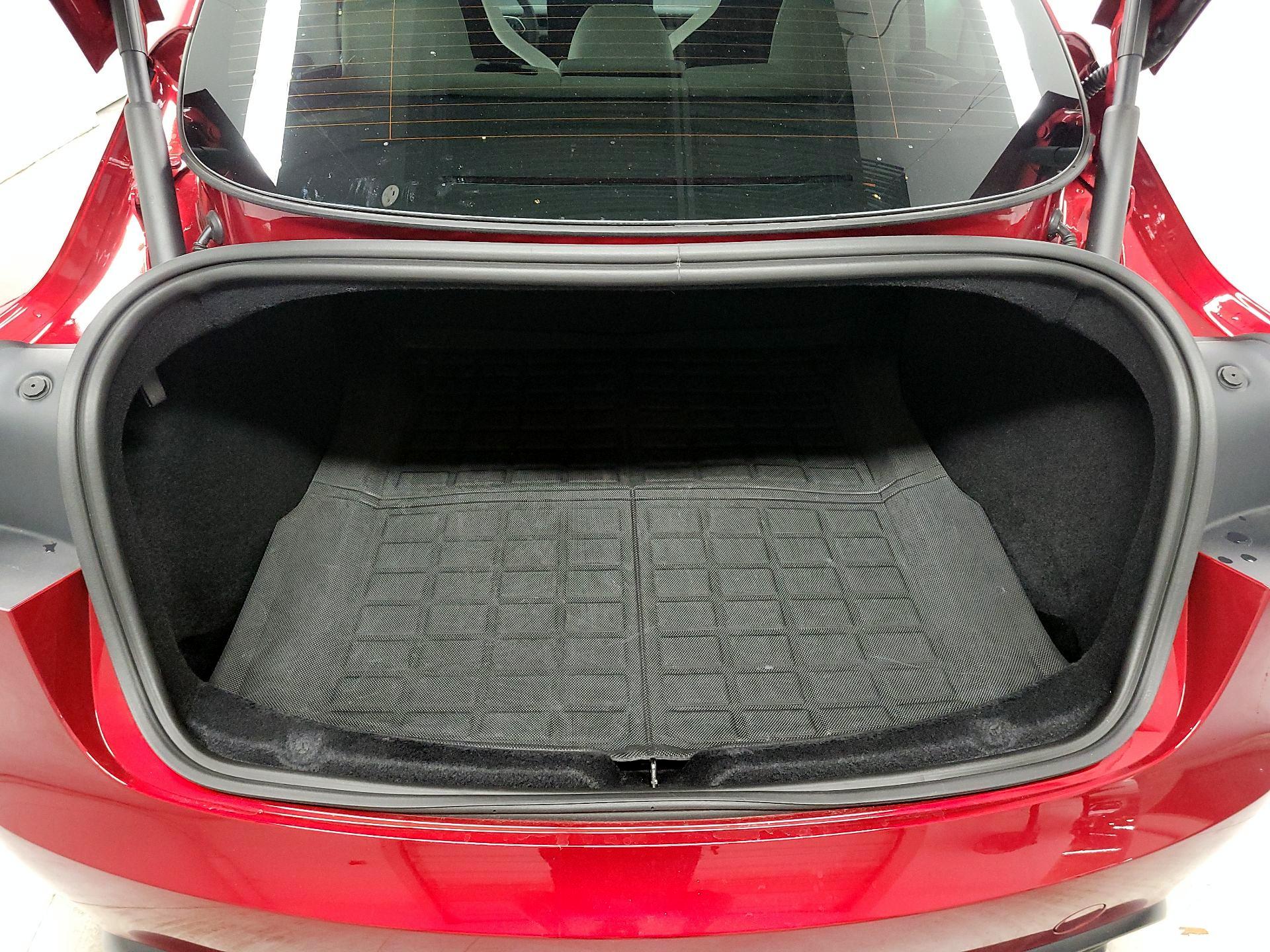 Thumbnail: 2024 Tesla Model 3 - 19