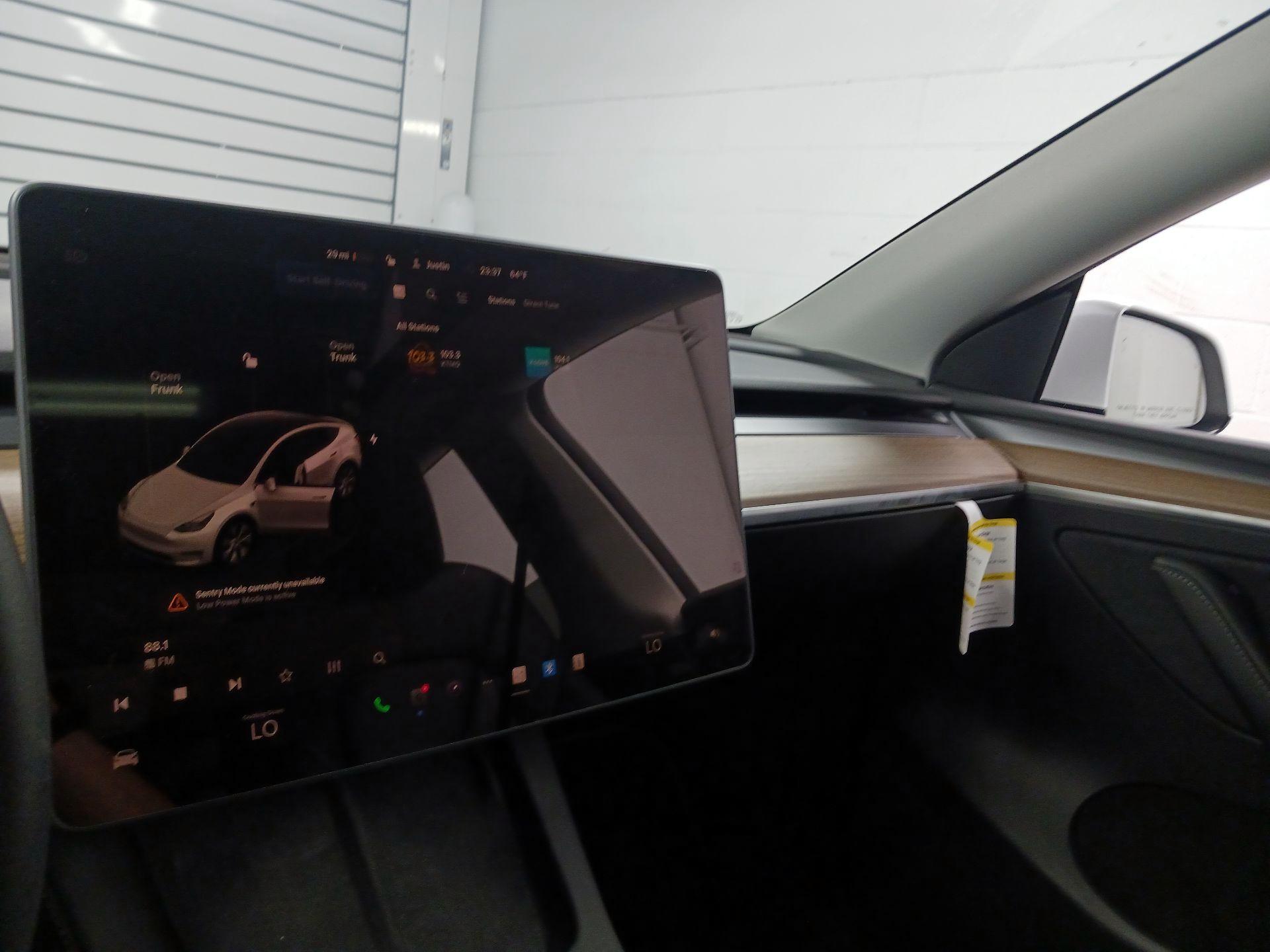 Thumbnail: 2023 Tesla Model Y - 13