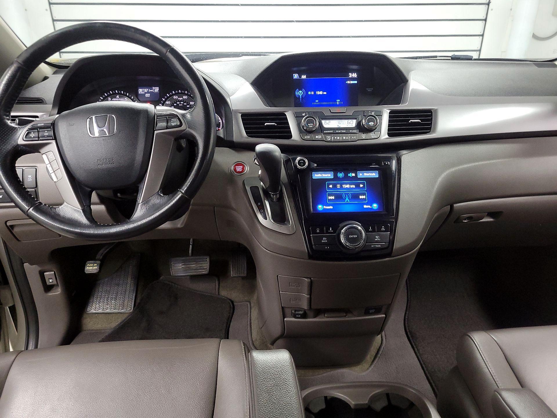 Thumbnail: 2015 Honda Odyssey - 9