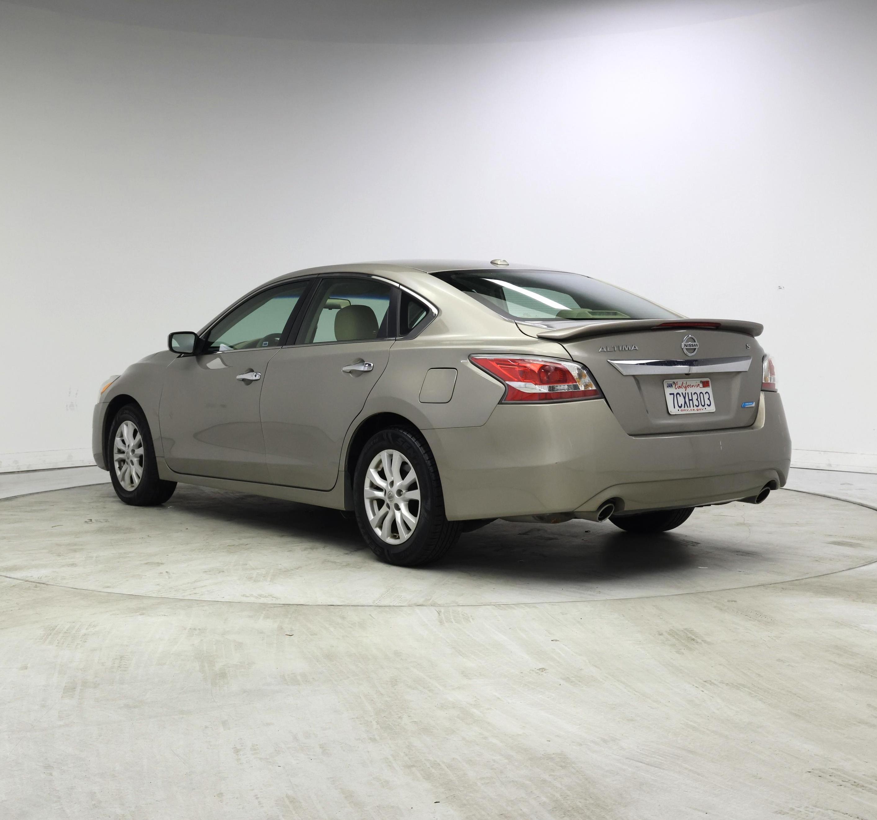 Thumbnail: 2014 Nissan Altima - 2