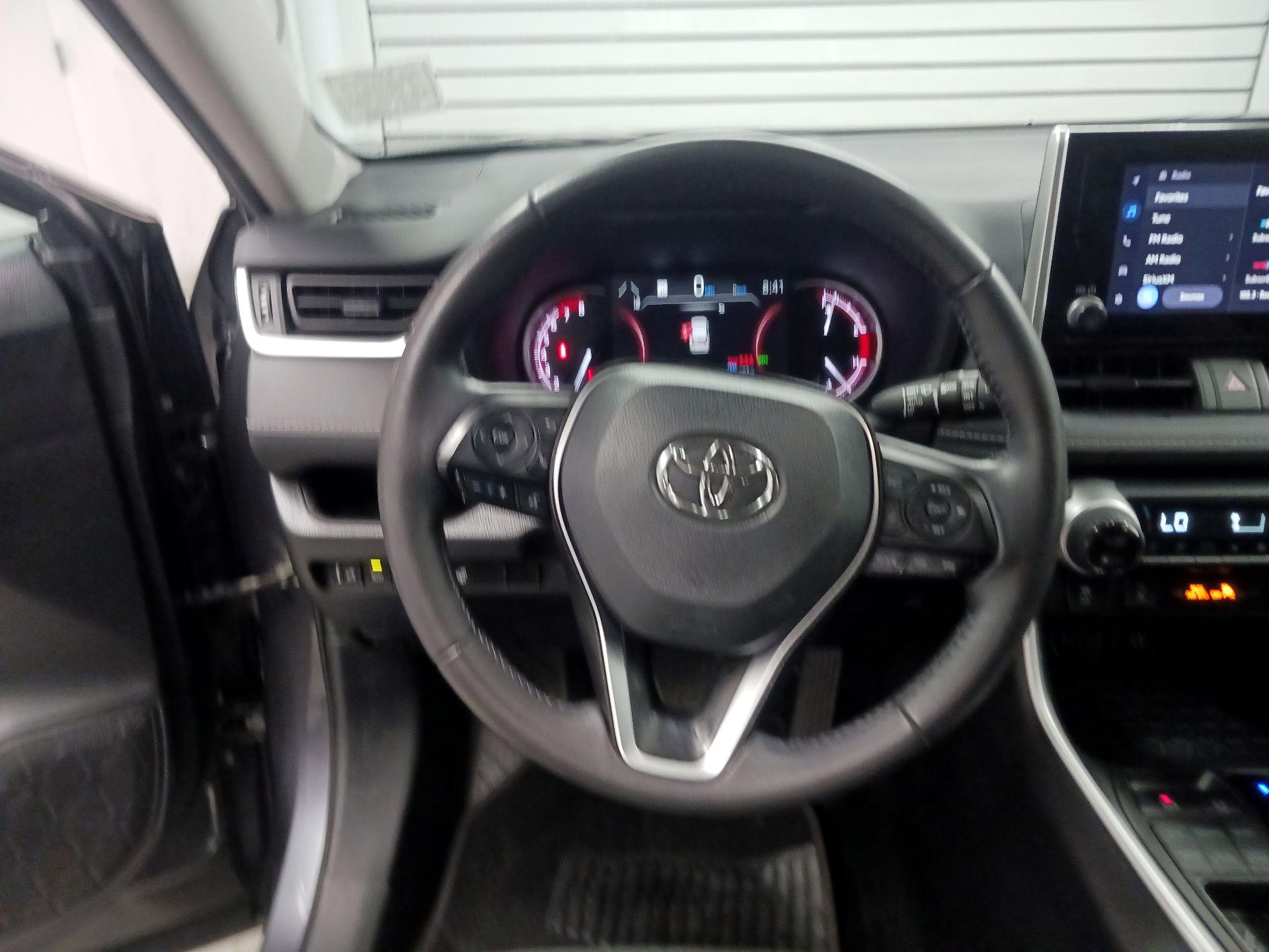 Thumbnail: 2024 Toyota RAV4 - 10