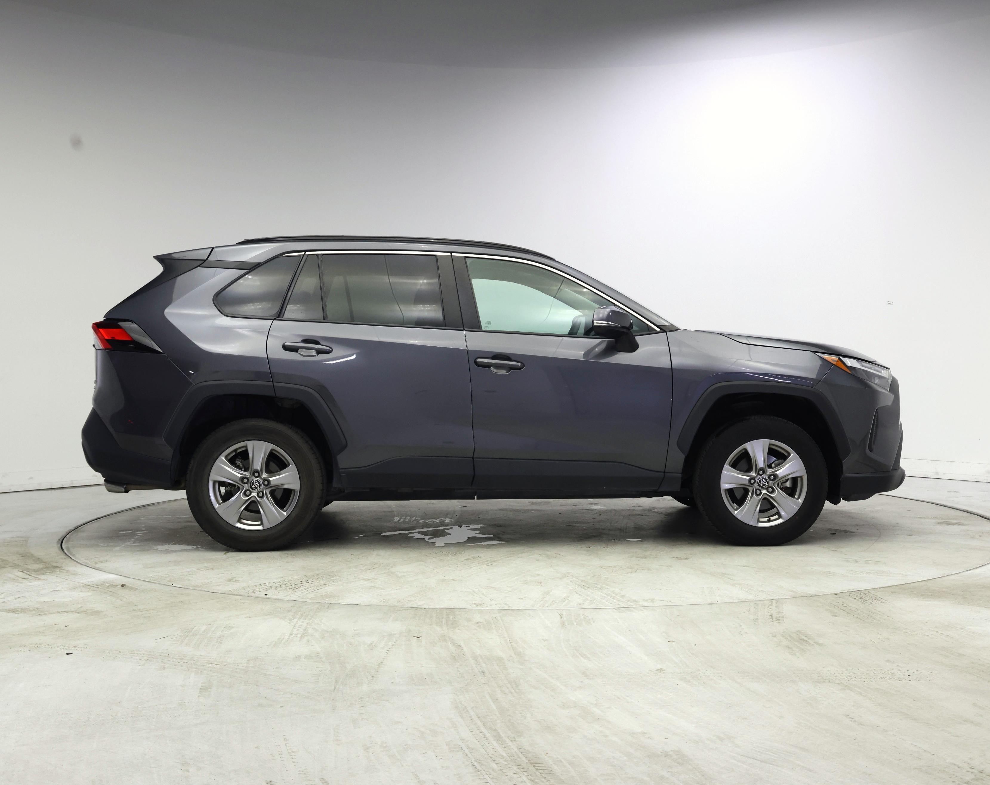 Thumbnail: 2024 Toyota RAV4 - 7