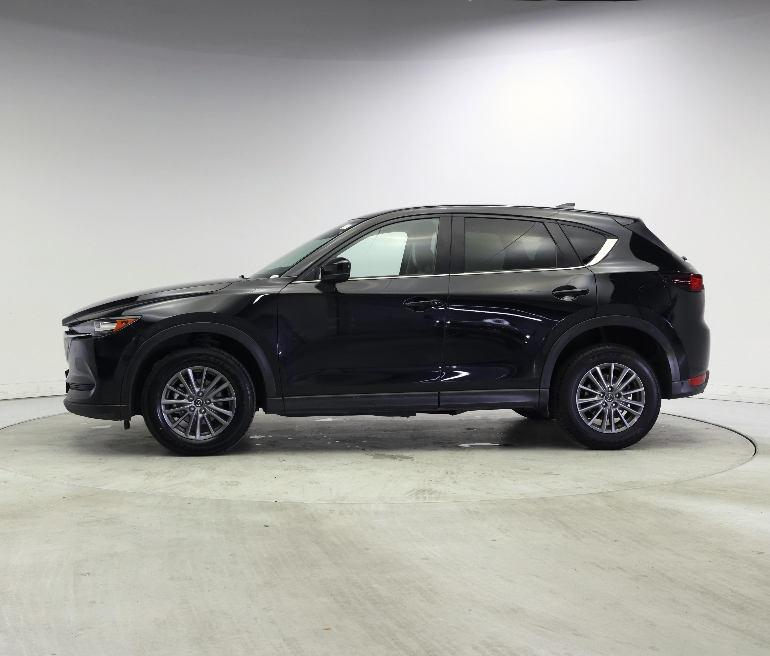 Thumbnail: 2017 Mazda CX-5 - 3