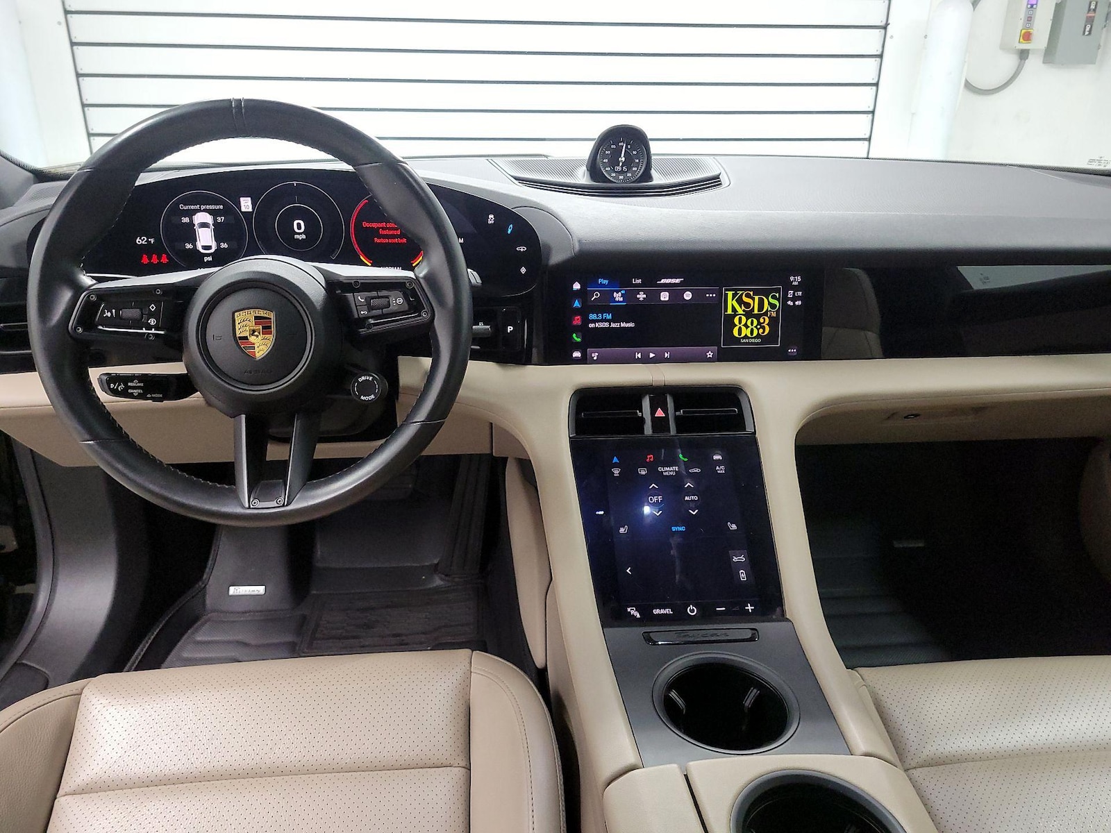 2022 Porsche Taycan Base - Photo 10
