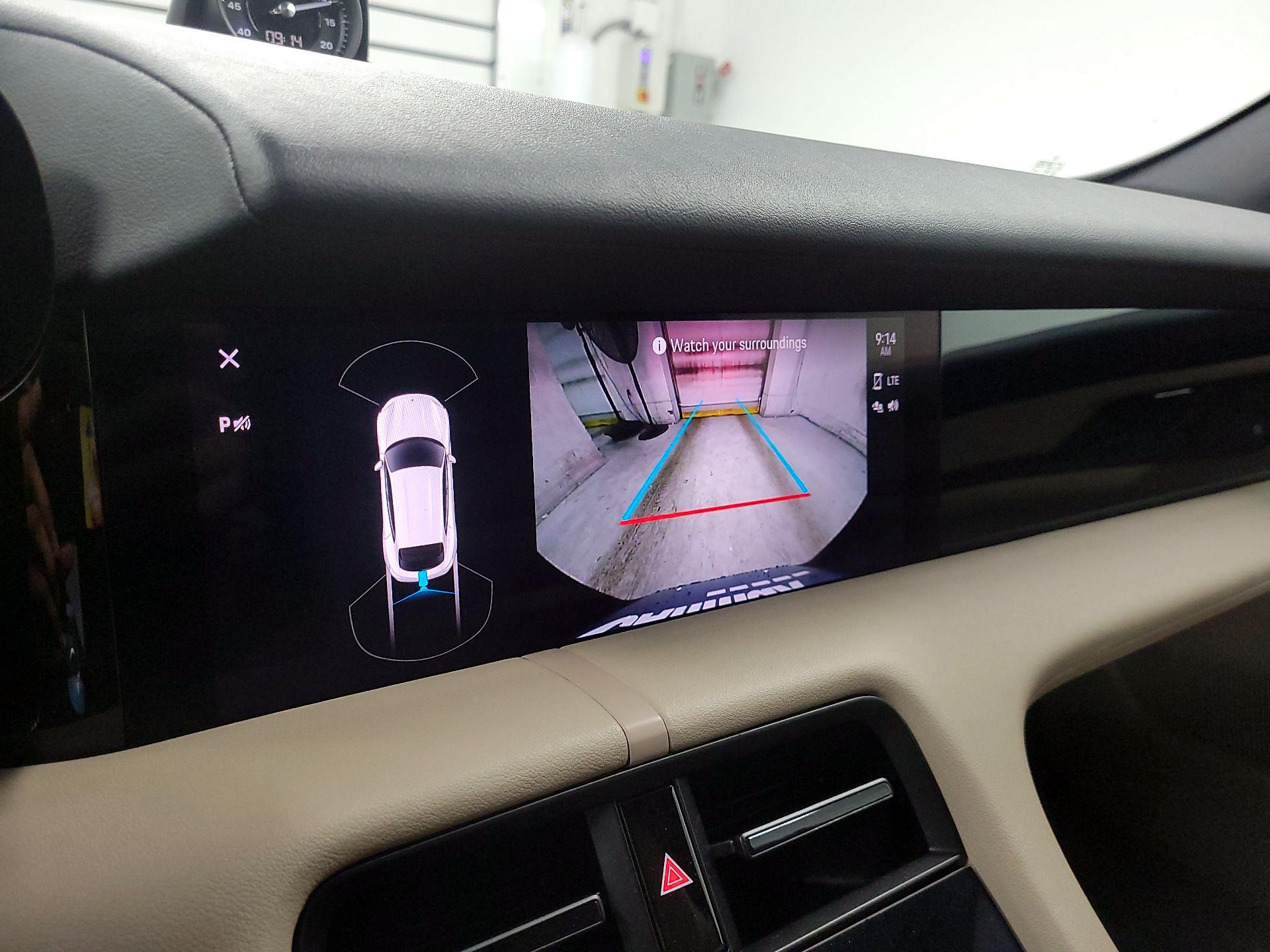 Thumbnail: 2022 Porsche Taycan - 13