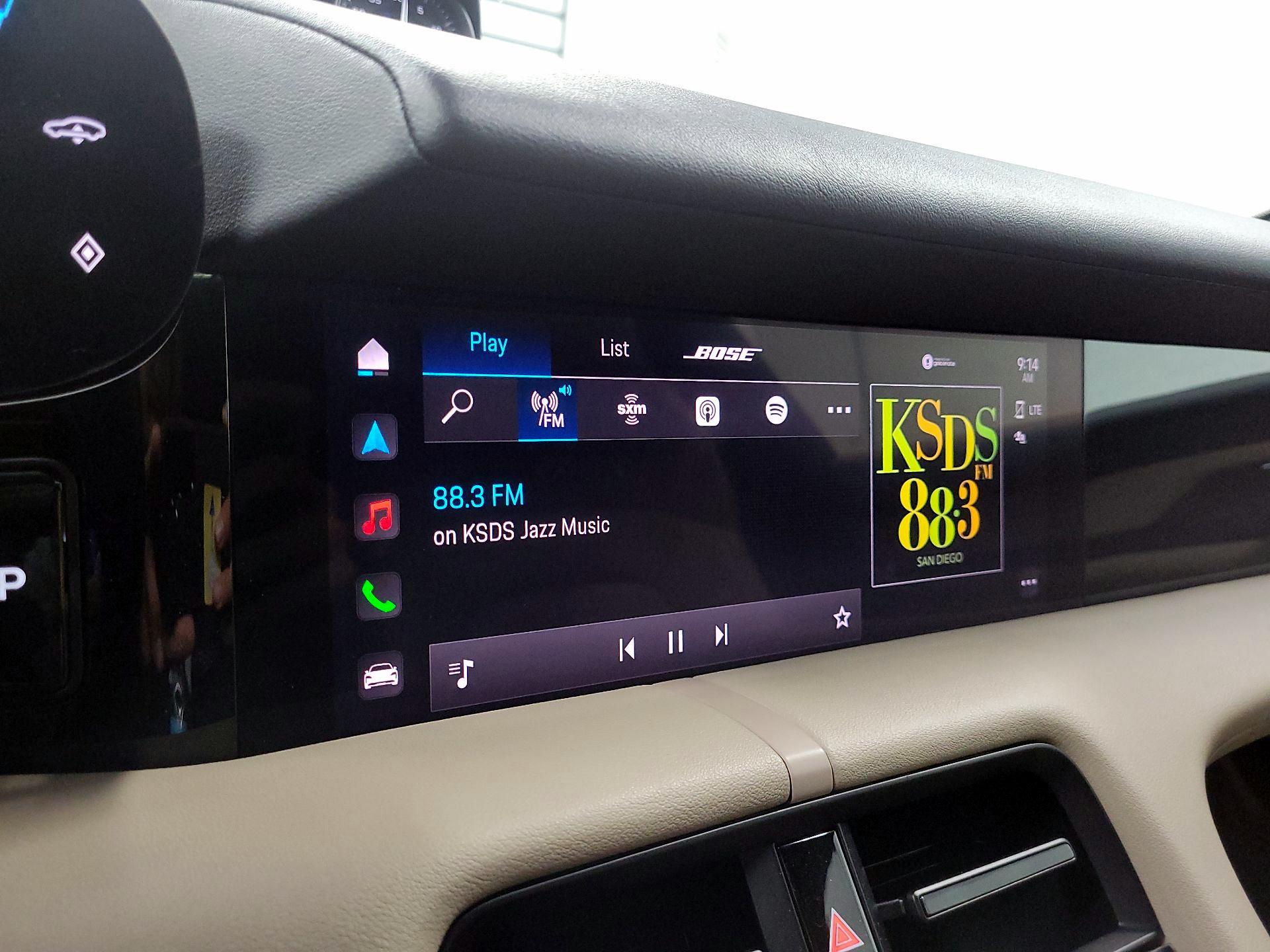 Thumbnail: 2022 Porsche Taycan - 14