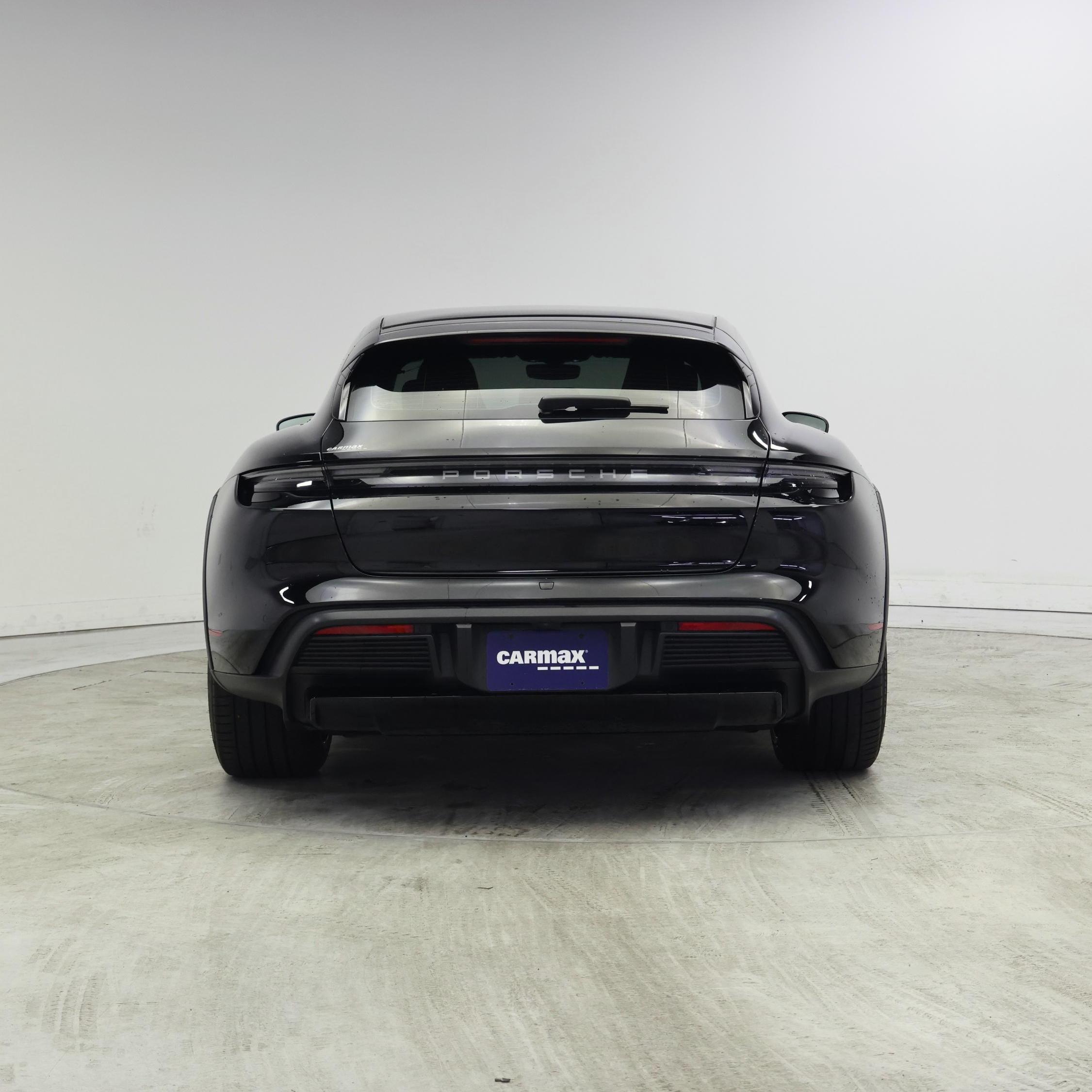 Thumbnail: 2022 Porsche Taycan - 6