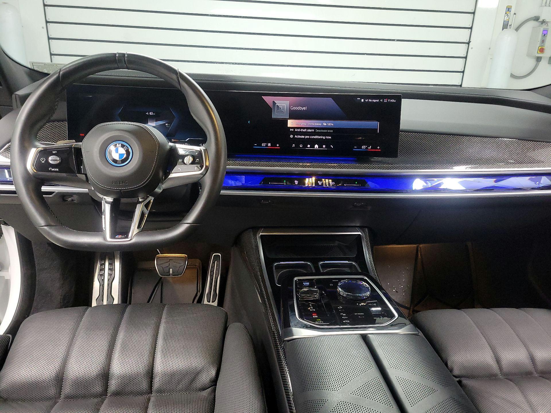 Thumbnail: 2023 BMW i7 - 9