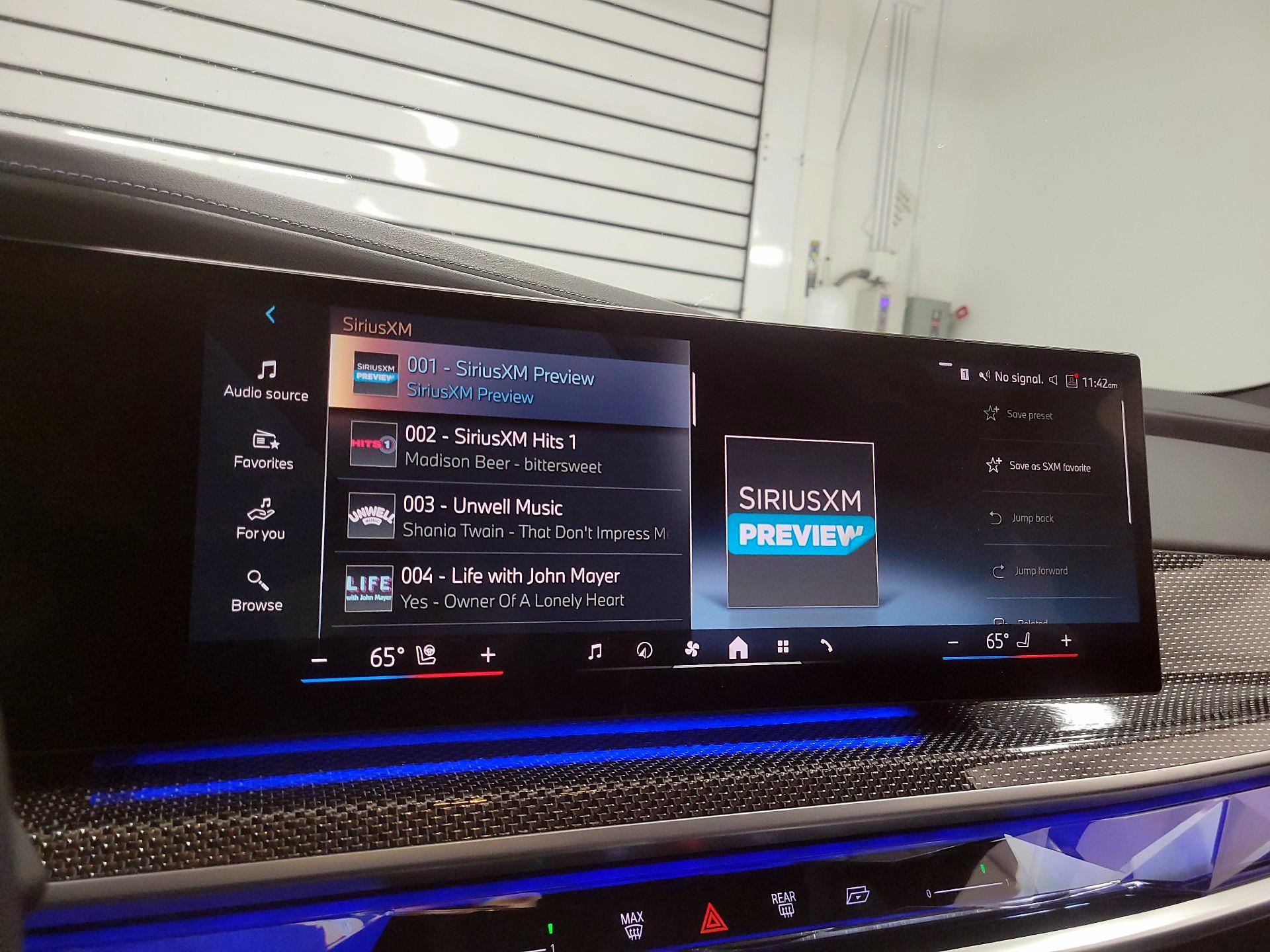 Thumbnail: 2023 BMW i7 - 15