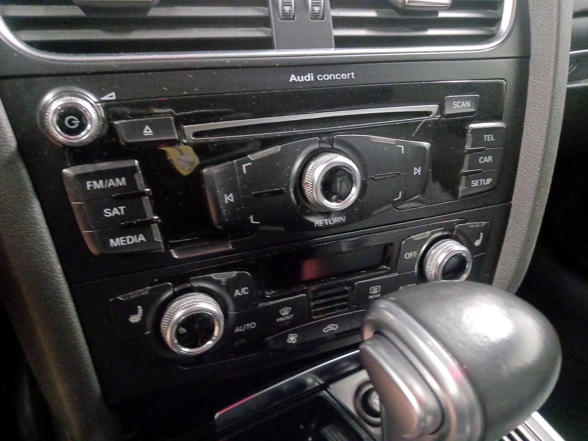 Thumbnail: 2015 Audi A4 - 15