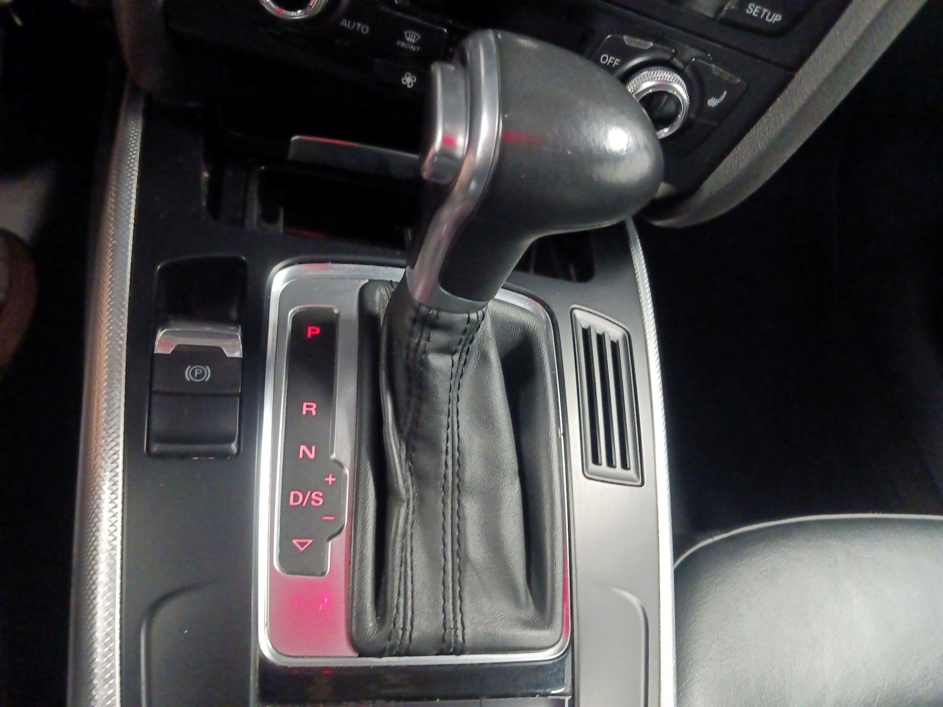 Thumbnail: 2015 Audi A4 - 16