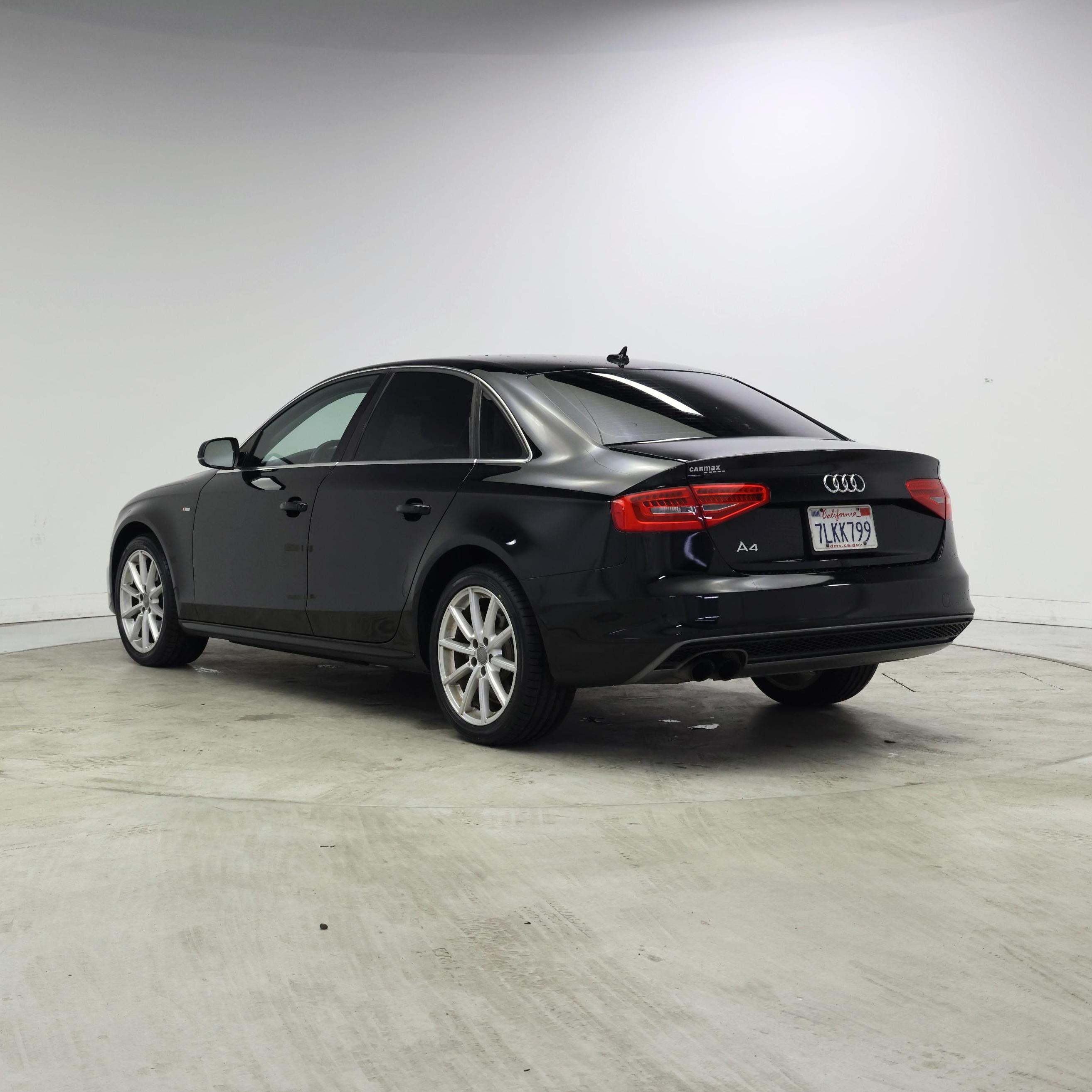 Thumbnail: 2015 Audi A4 - 2