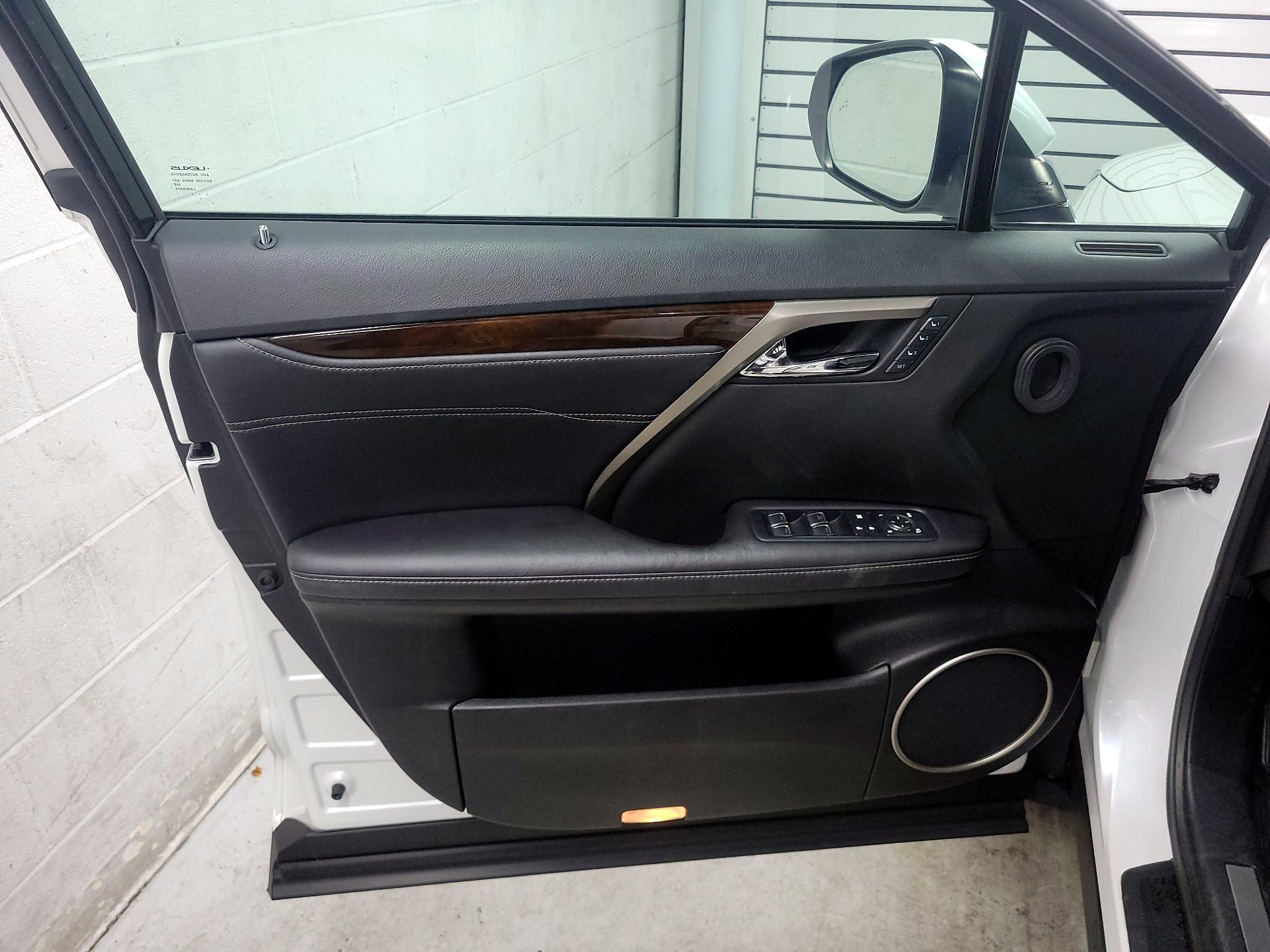 Thumbnail: 2017 Lexus RX - 12