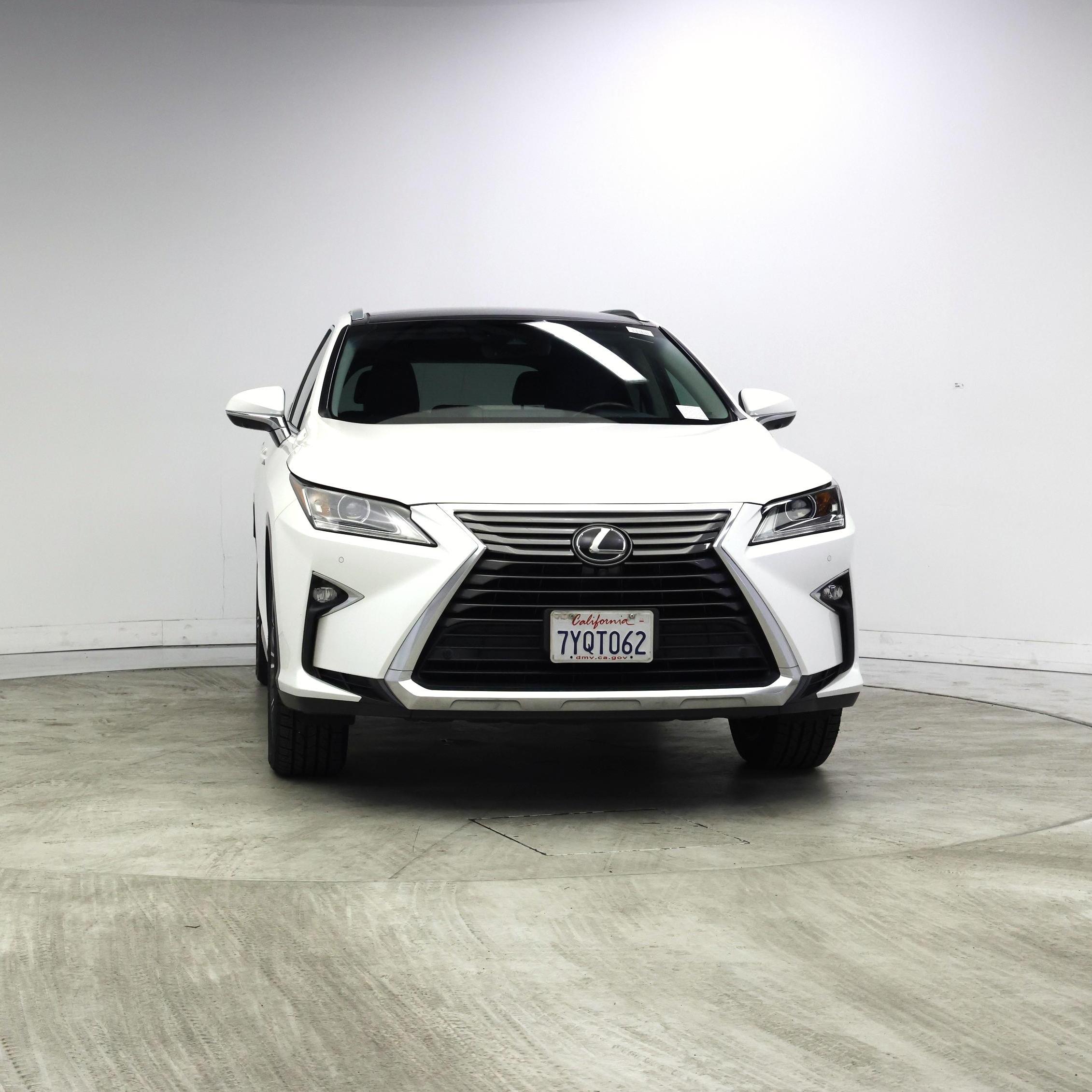 Thumbnail: 2017 Lexus RX - 5
