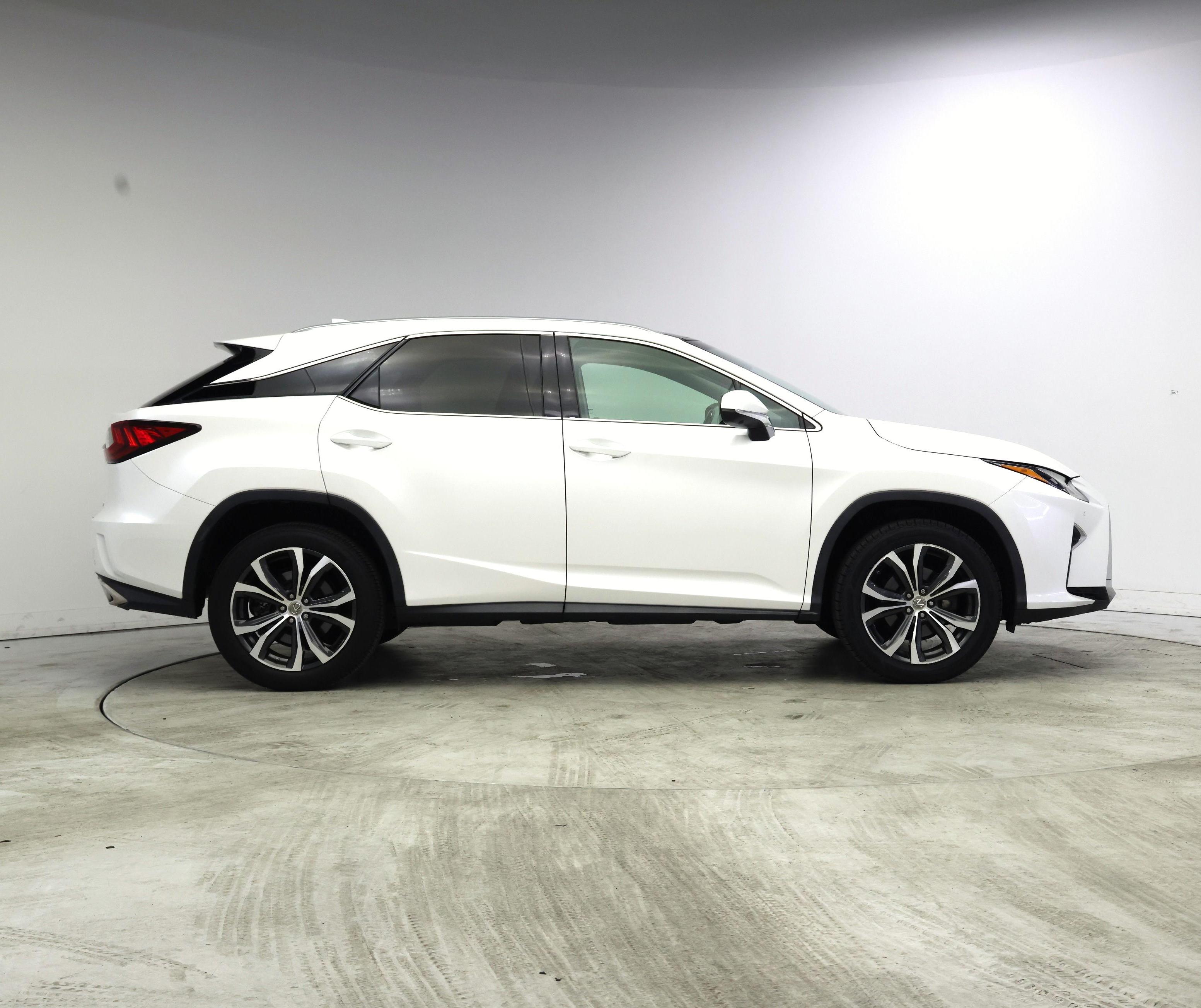 Thumbnail: 2017 Lexus RX - 7