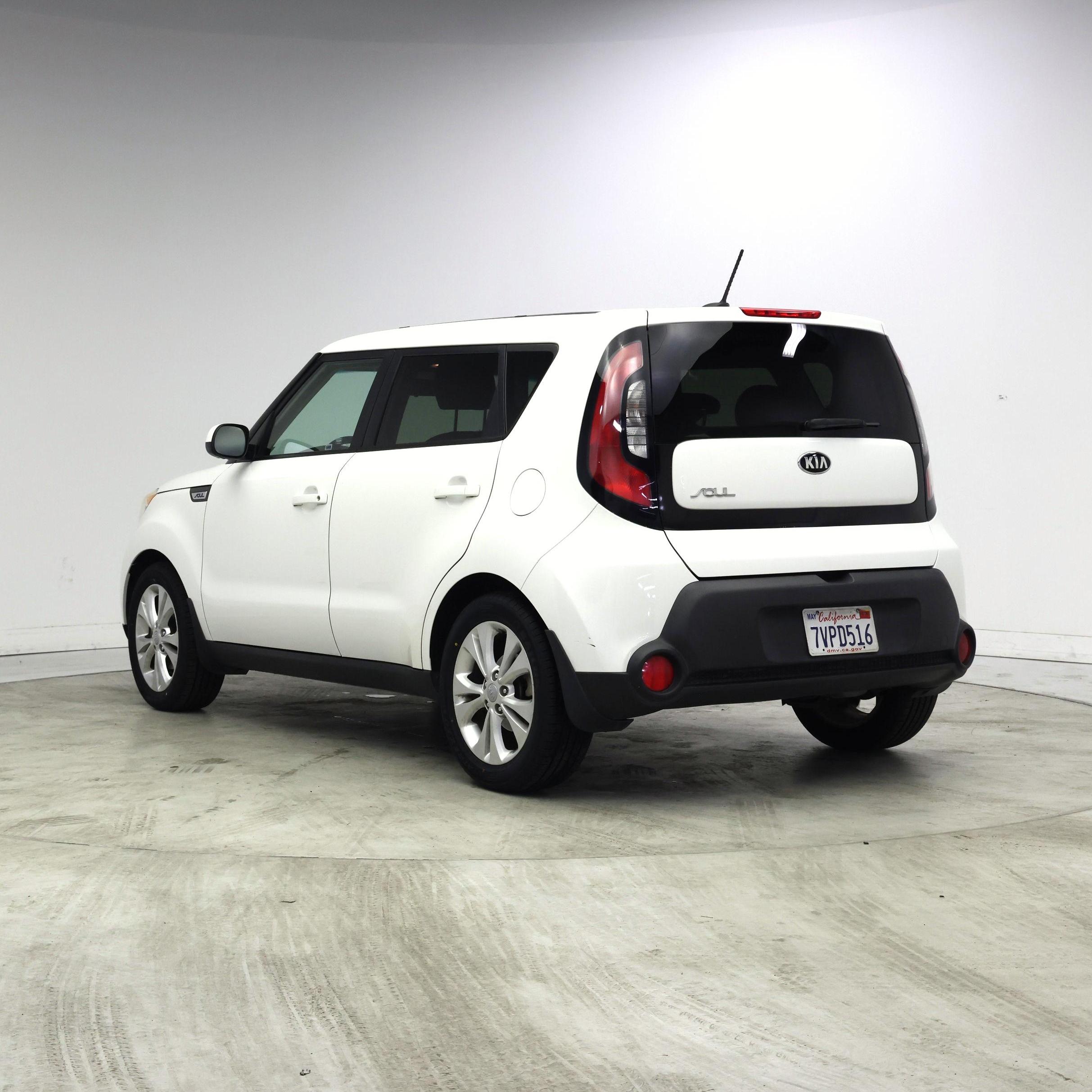 Thumbnail: 2015 Kia Soul - 2