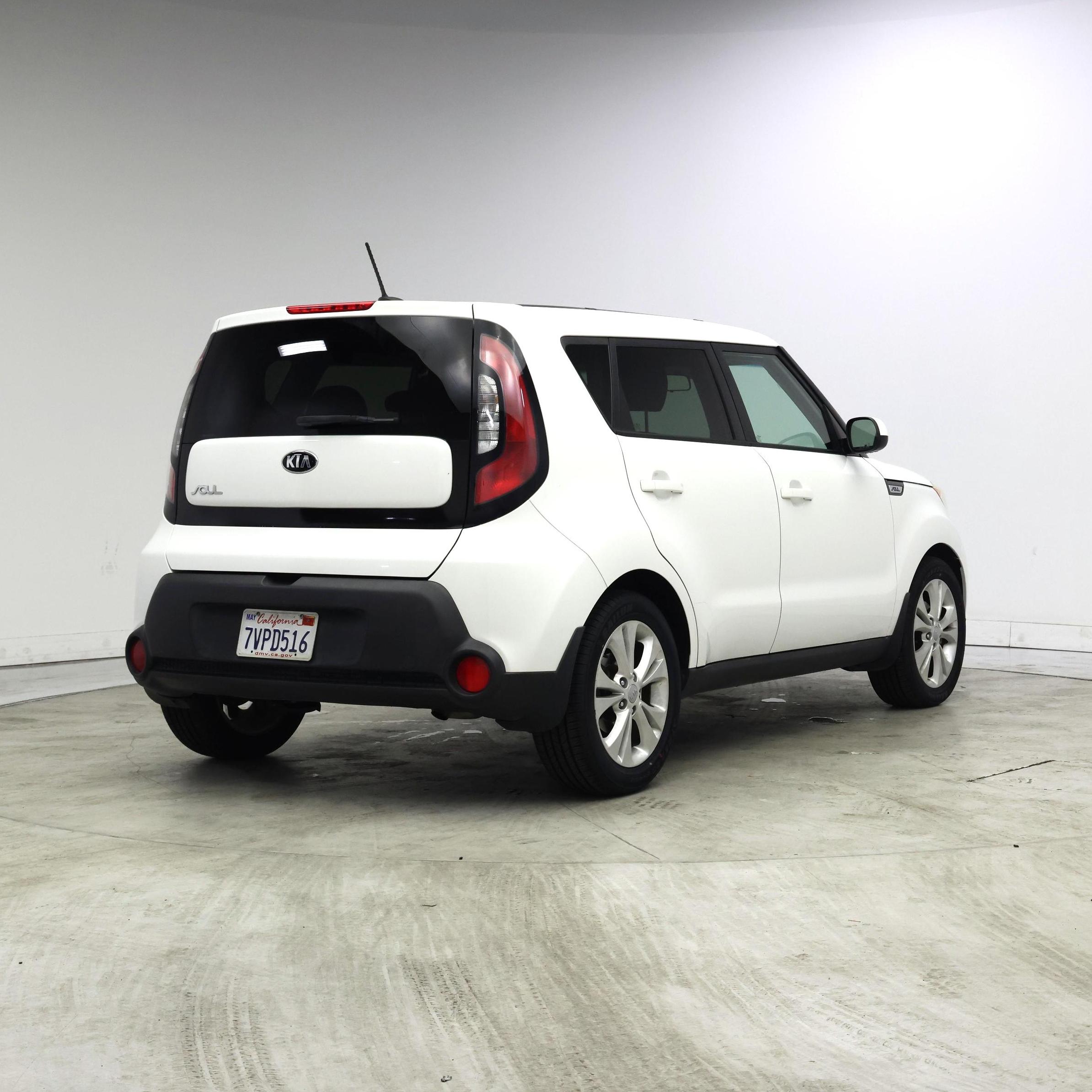 Thumbnail: 2015 Kia Soul - 8