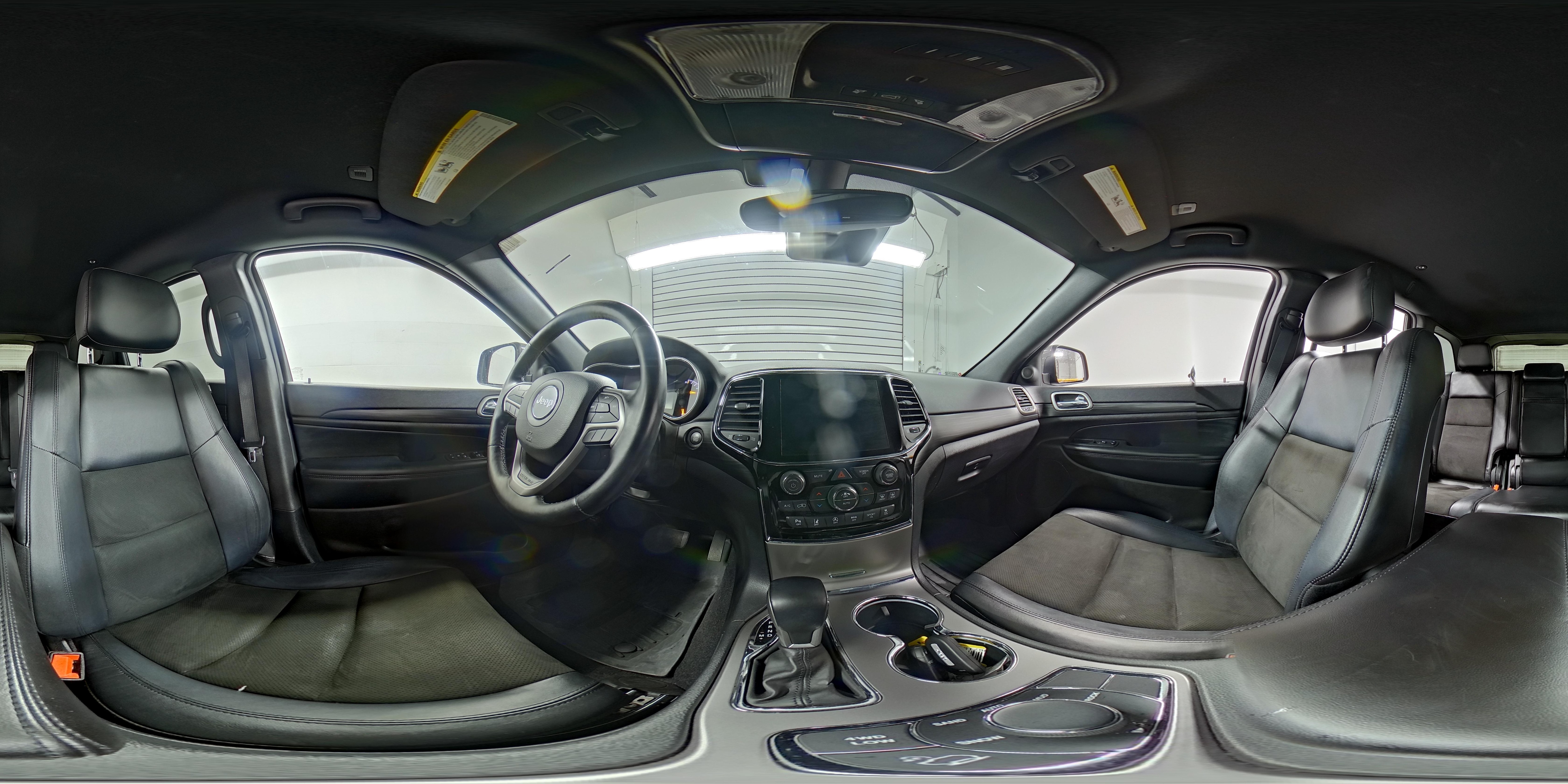 2020 Jeep Grand Cherokee Altitude - Photo 21