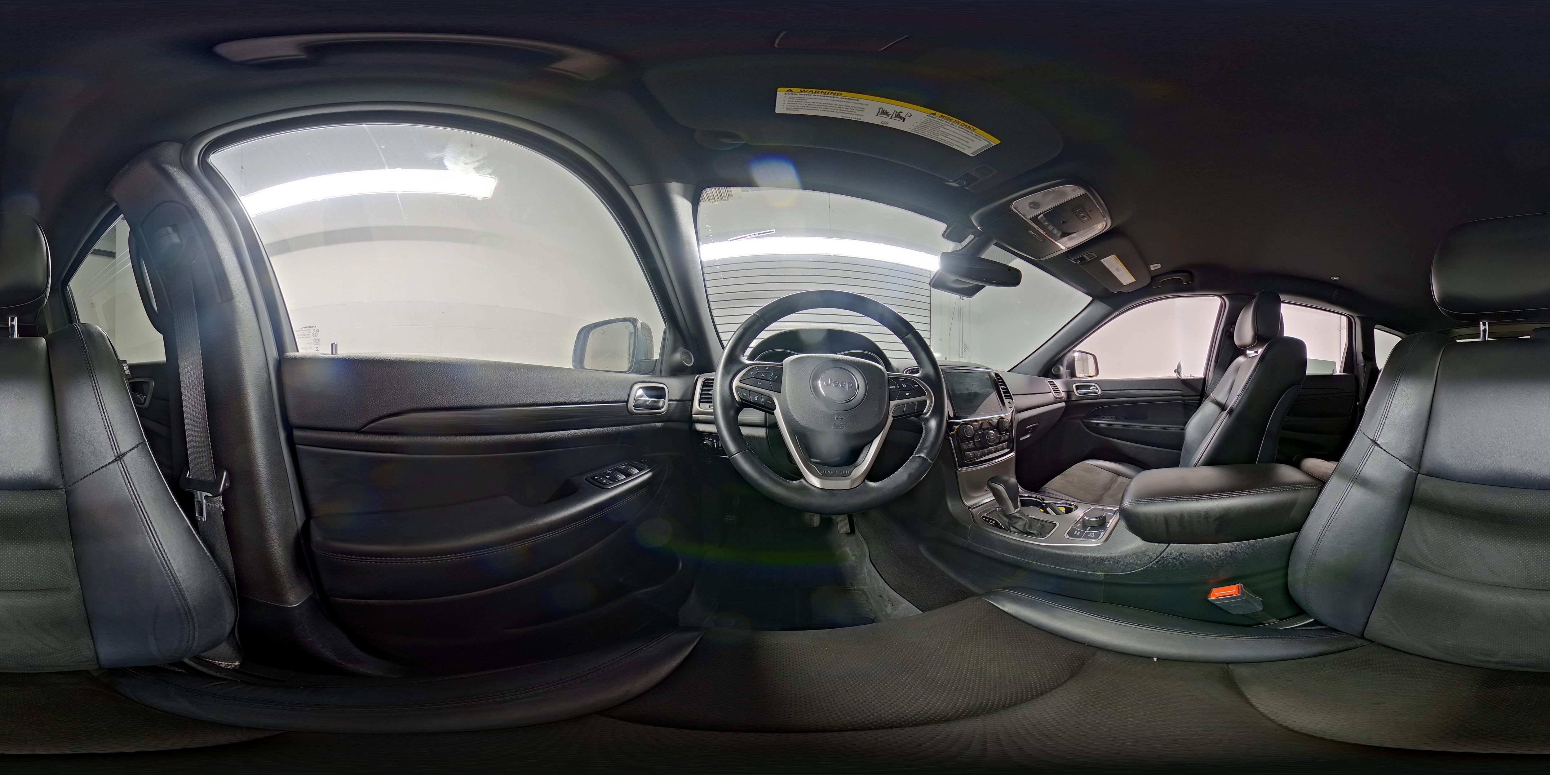 2020 Jeep Grand Cherokee Altitude - Photo 23
