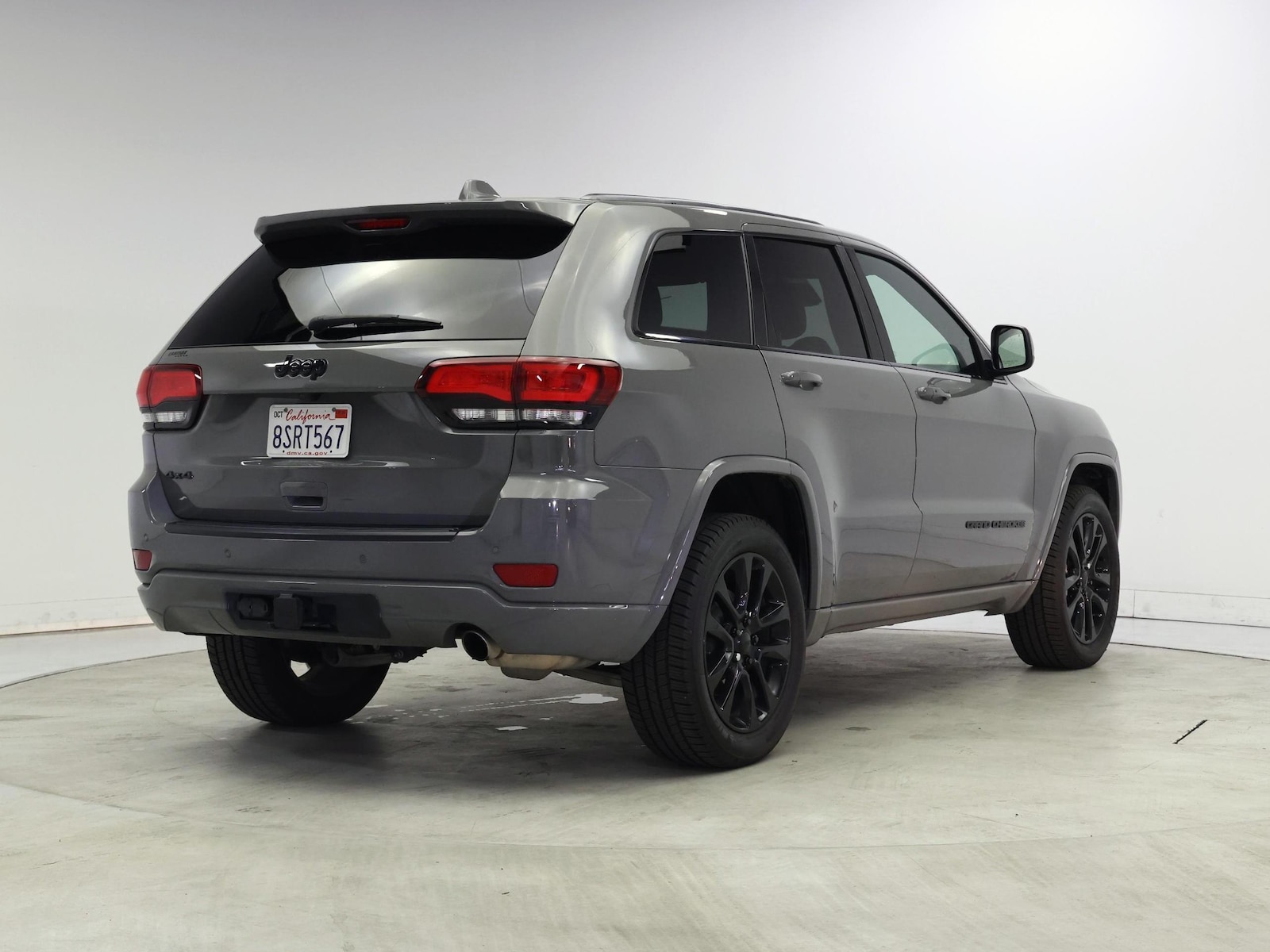 2020 Jeep Grand Cherokee Altitude - Photo 9