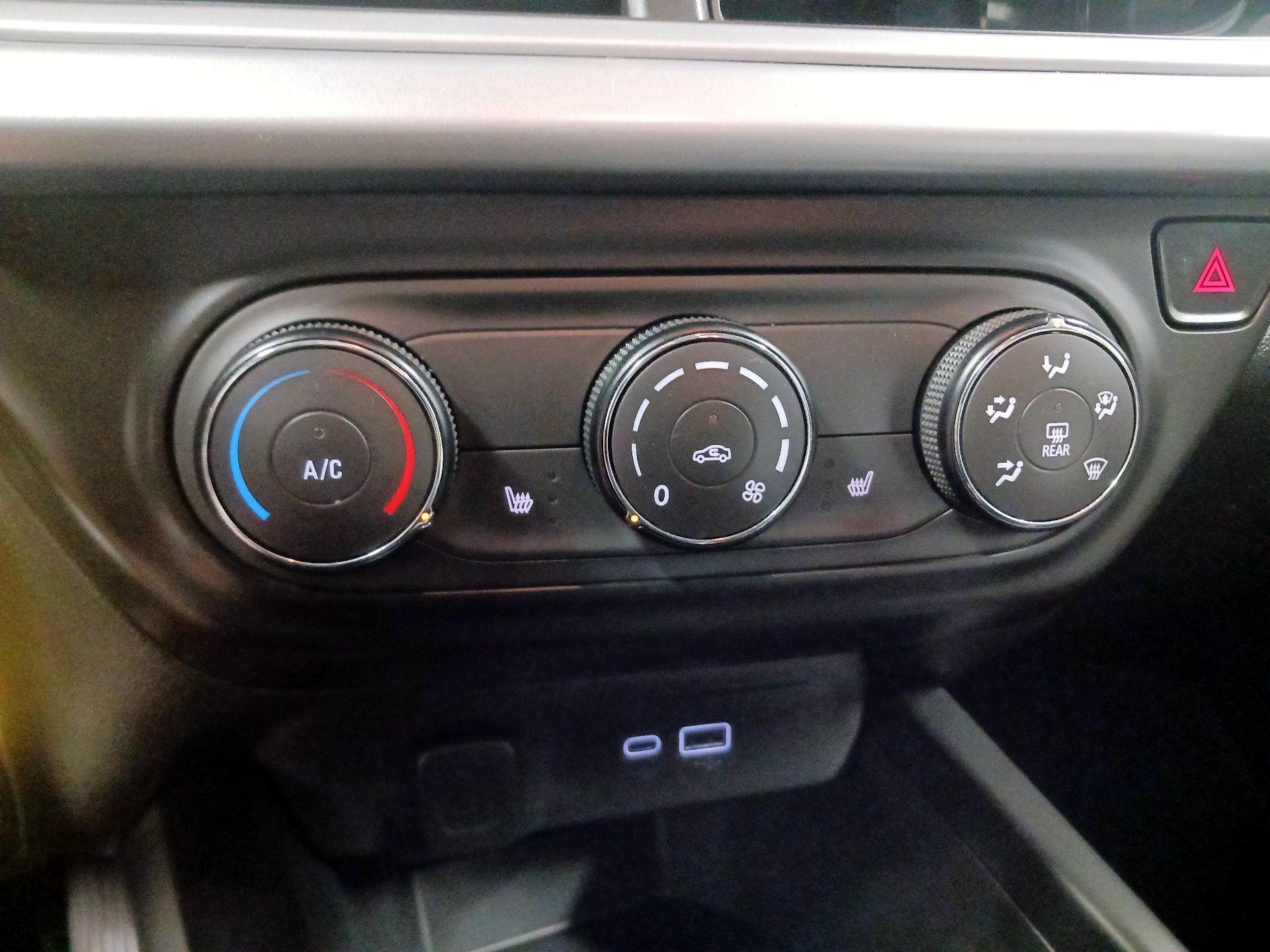 Thumbnail: 2025 Chevrolet Trax - 16