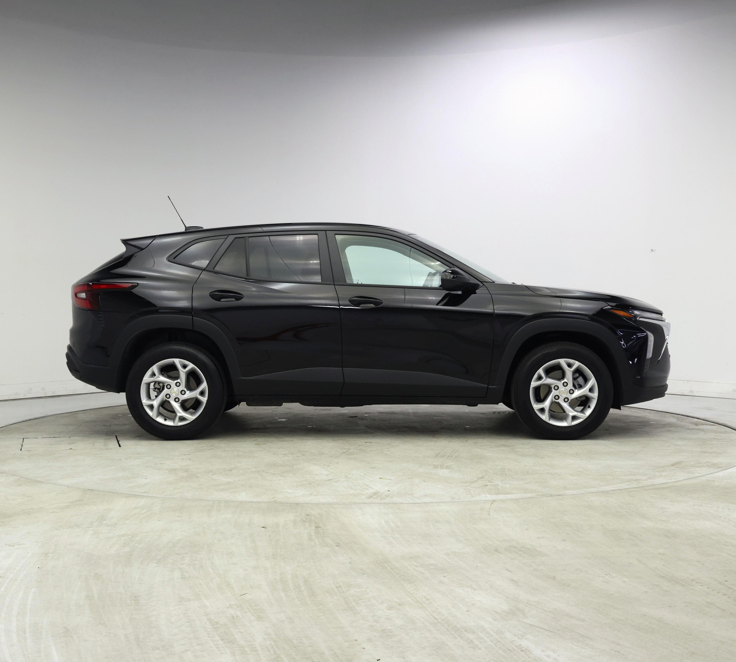 Thumbnail: 2025 Chevrolet Trax - 7