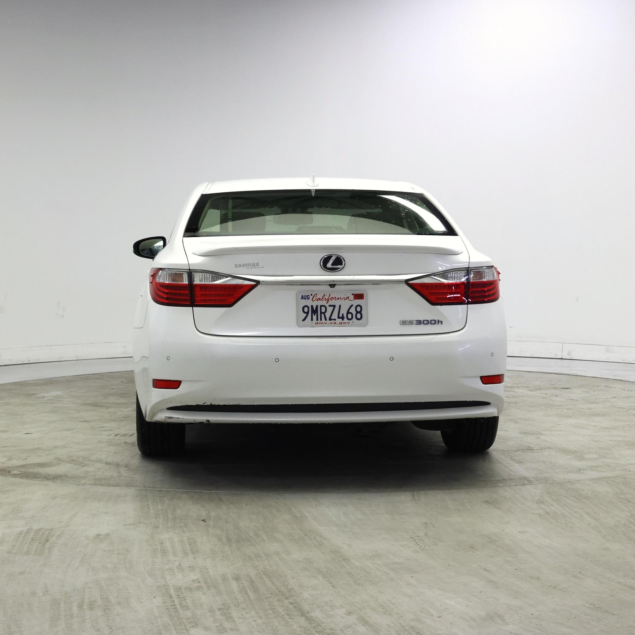 Thumbnail: 2015 Lexus ES - 6