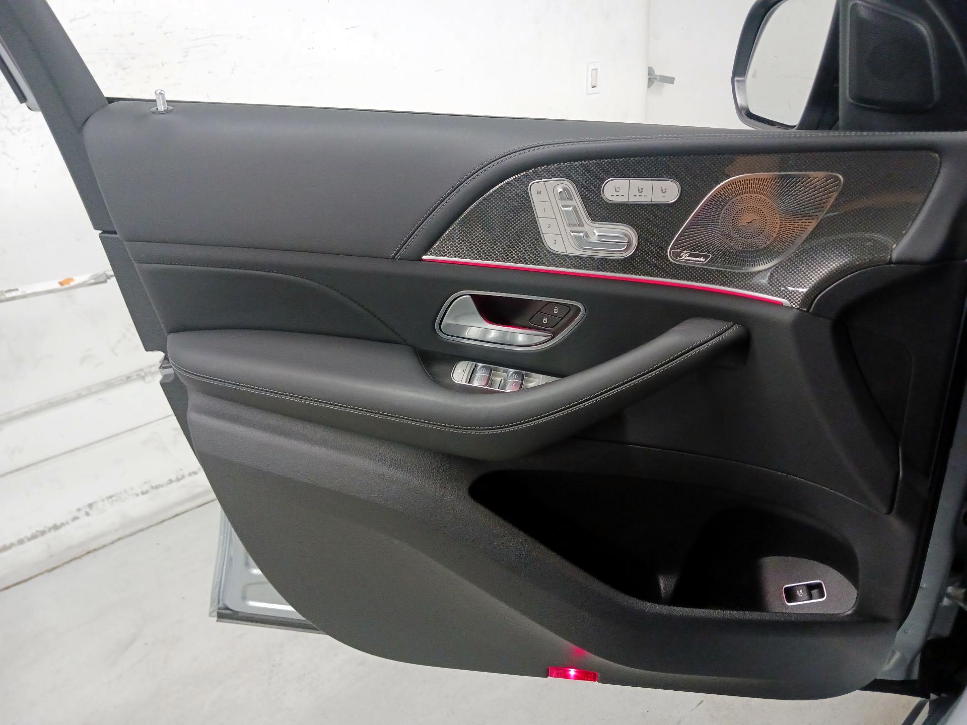 Thumbnail: 2023 Mercedes-Benz GL-Class - 12