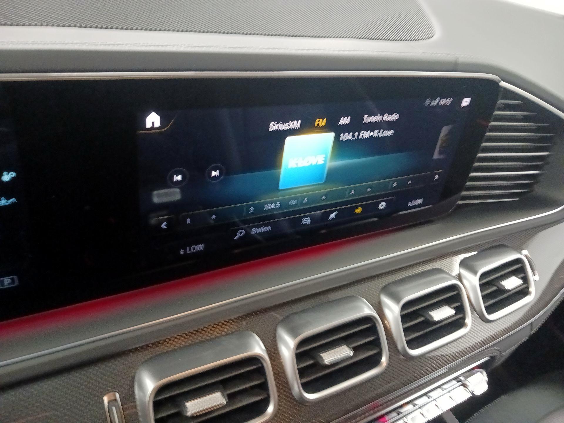 Thumbnail: 2023 Mercedes-Benz GL-Class - 13