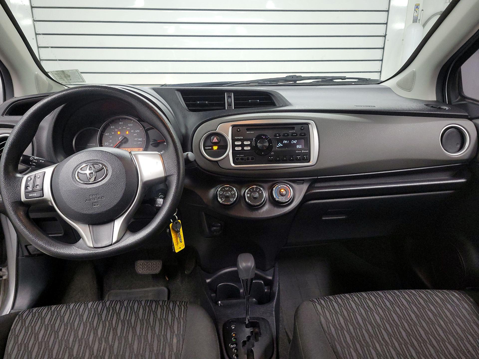 Thumbnail: 2014 Toyota Yaris - 9