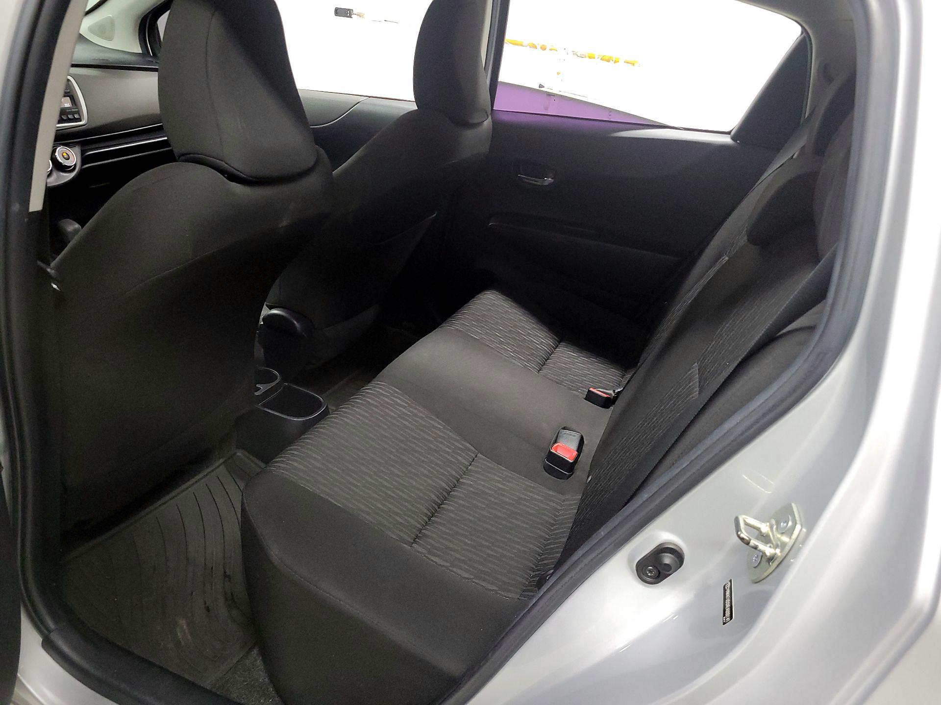 Thumbnail: 2014 Toyota Yaris - 17