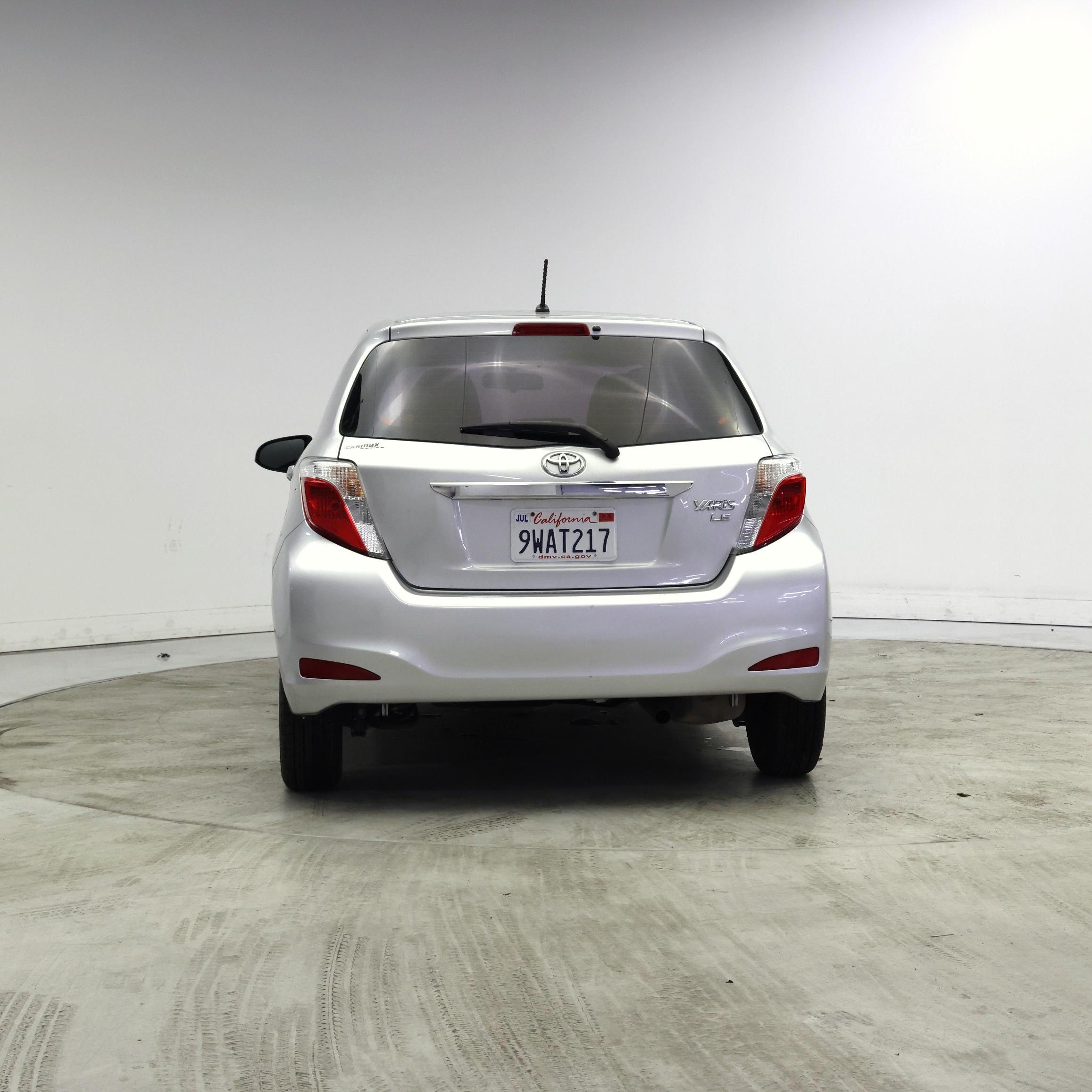 Thumbnail: 2014 Toyota Yaris - 6