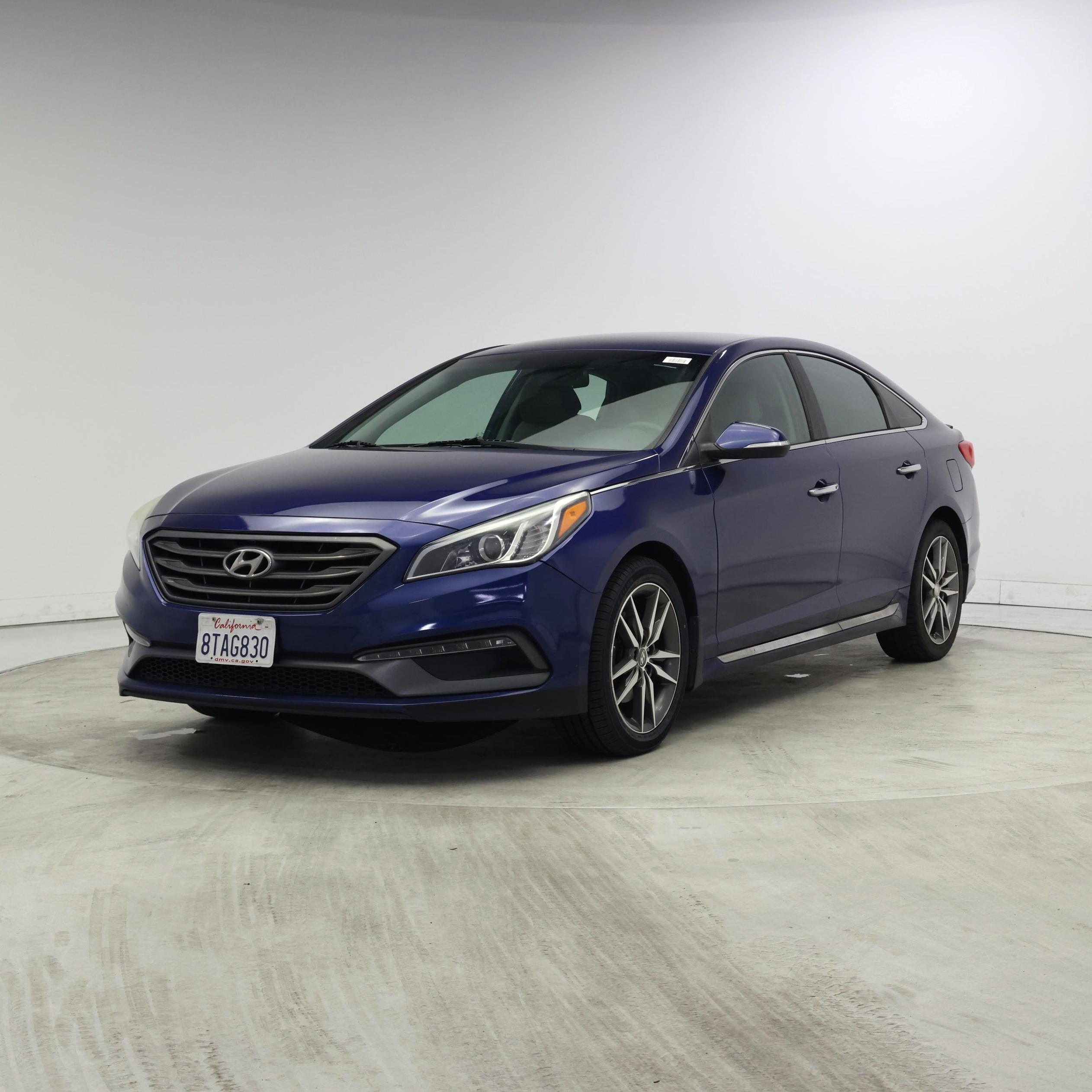 Thumbnail: 2015 Hyundai Sonata - 4