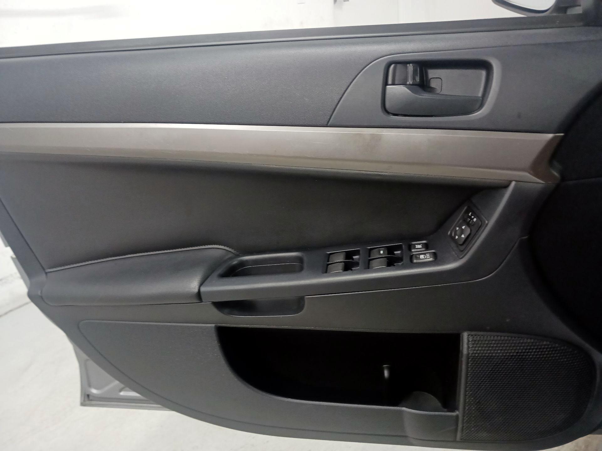 Thumbnail: 2014 Mitsubishi Lancer - 12