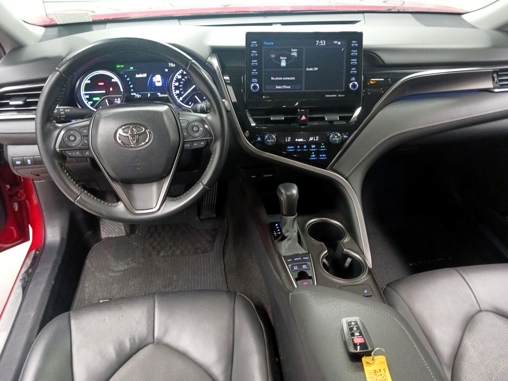 Thumbnail: 2023 Toyota Camry - 8