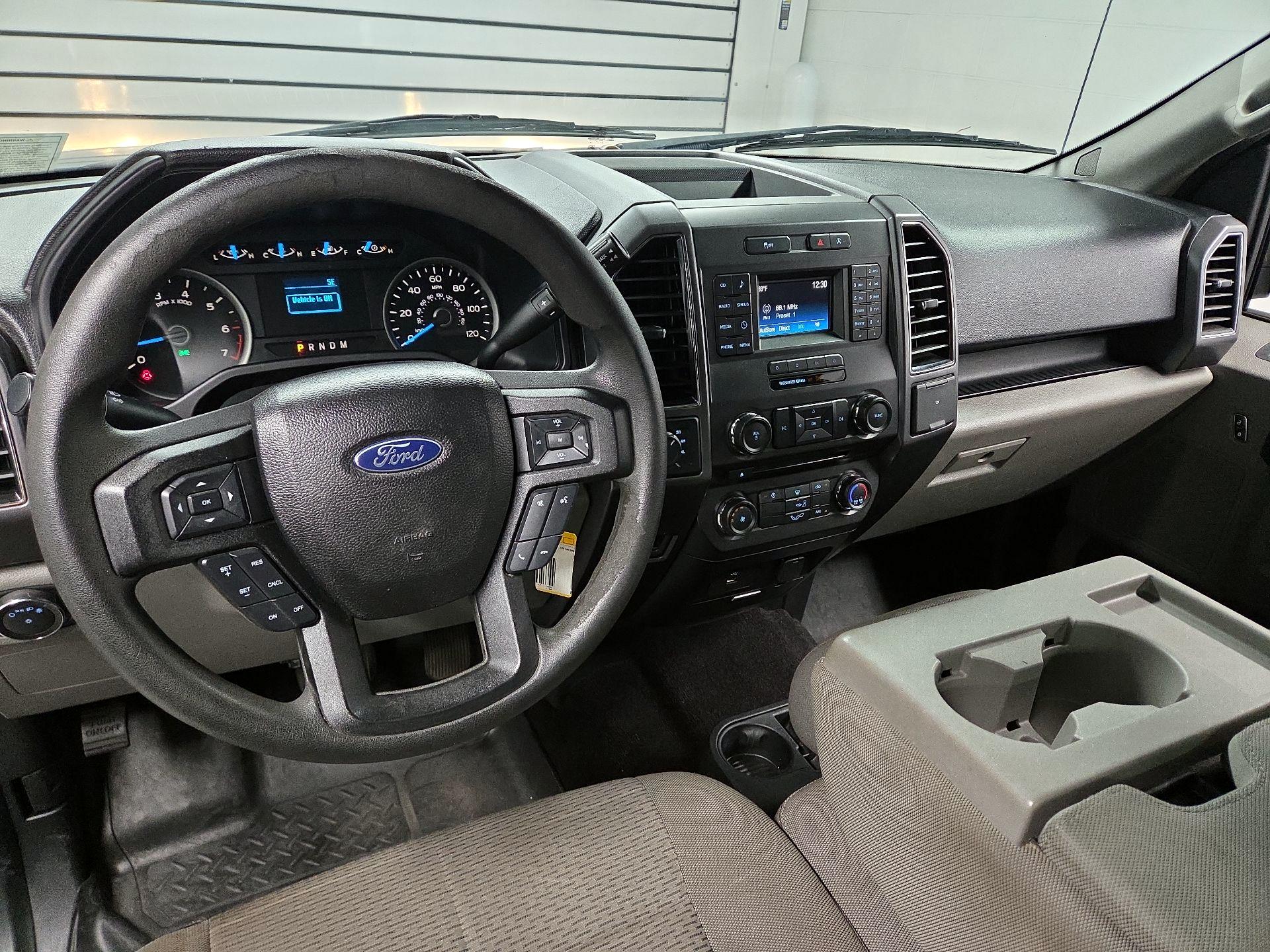 Thumbnail: 2017 Ford F-150 - 9
