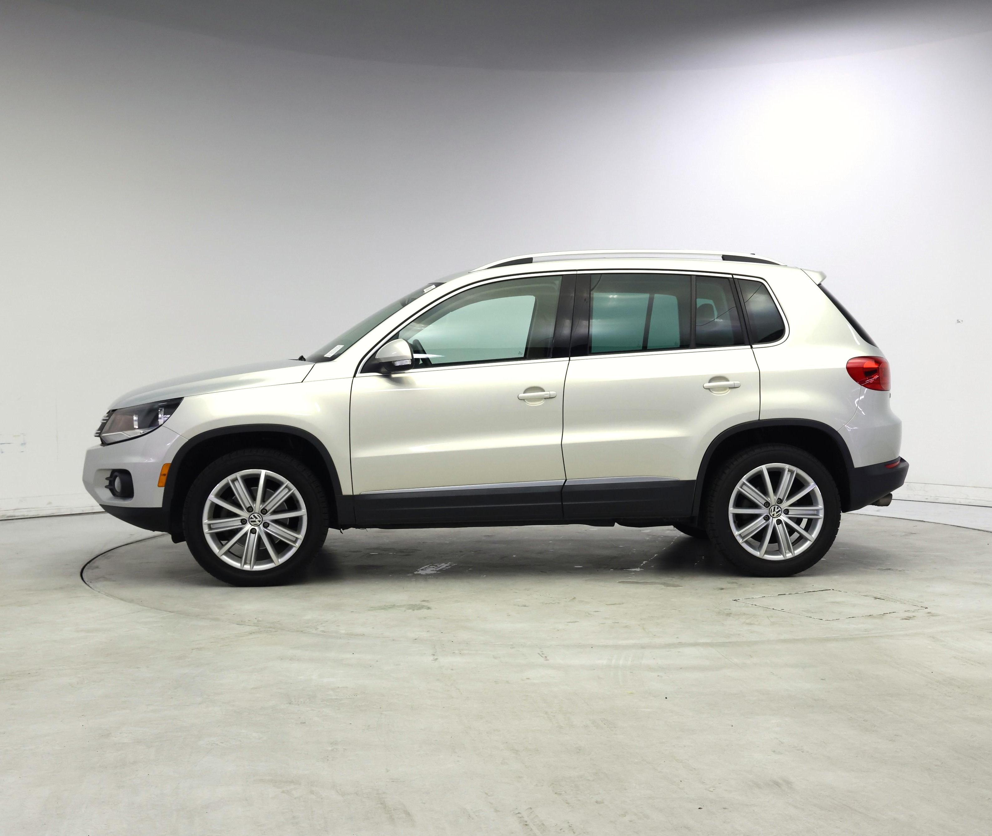 Thumbnail: 2015 Volkswagen Tiguan - 3
