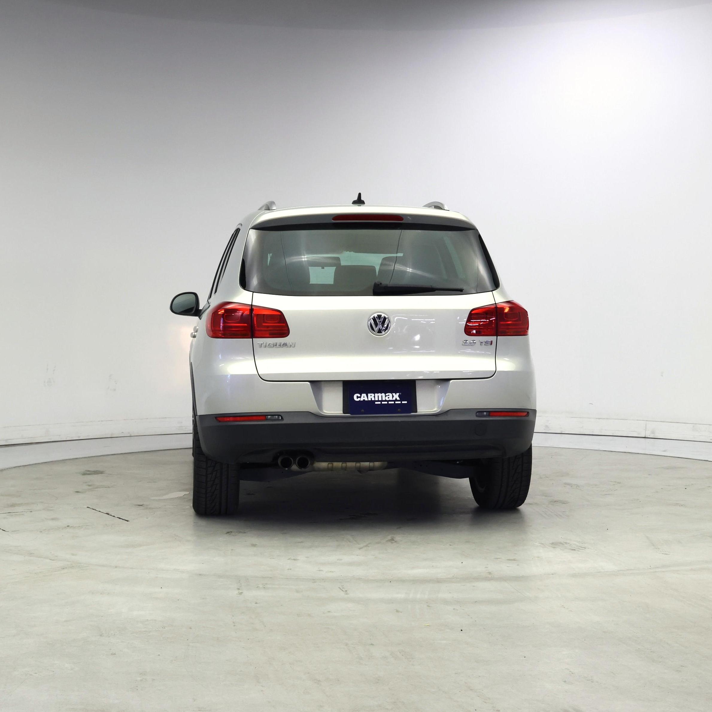 Thumbnail: 2015 Volkswagen Tiguan - 6