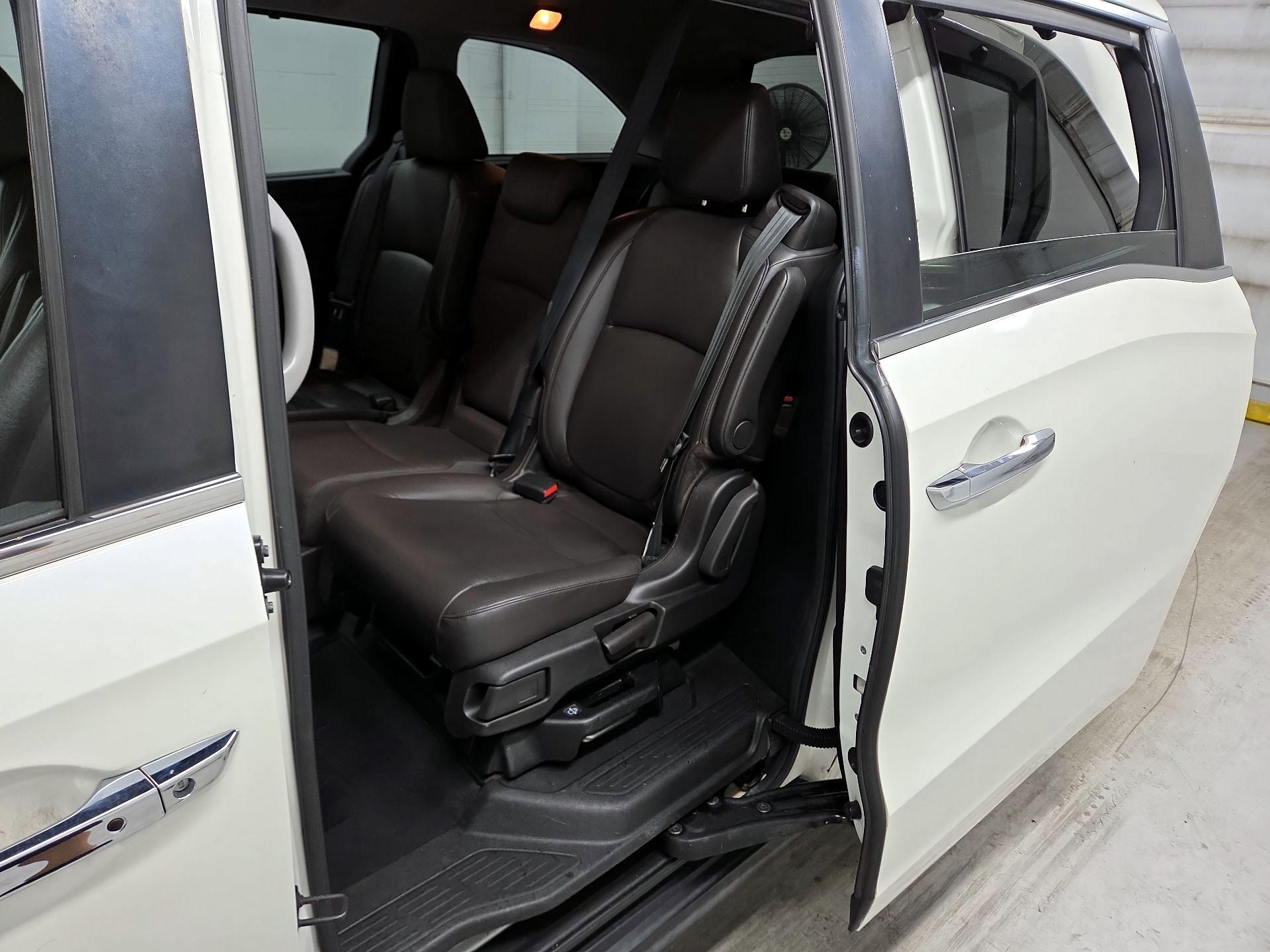 Thumbnail: 2018 Honda Odyssey - 20