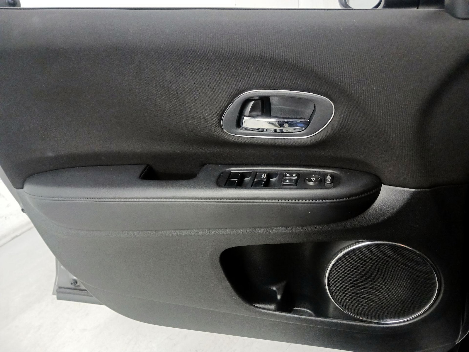 2016 Honda HR-V EX - Photo 13