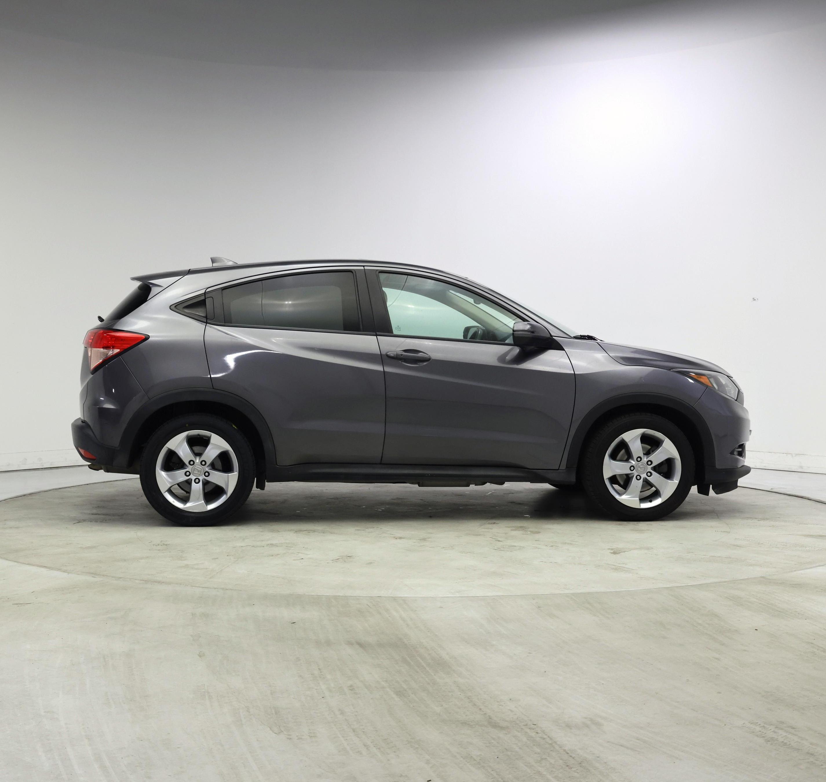 Thumbnail: 2016 Honda HR-V - 7