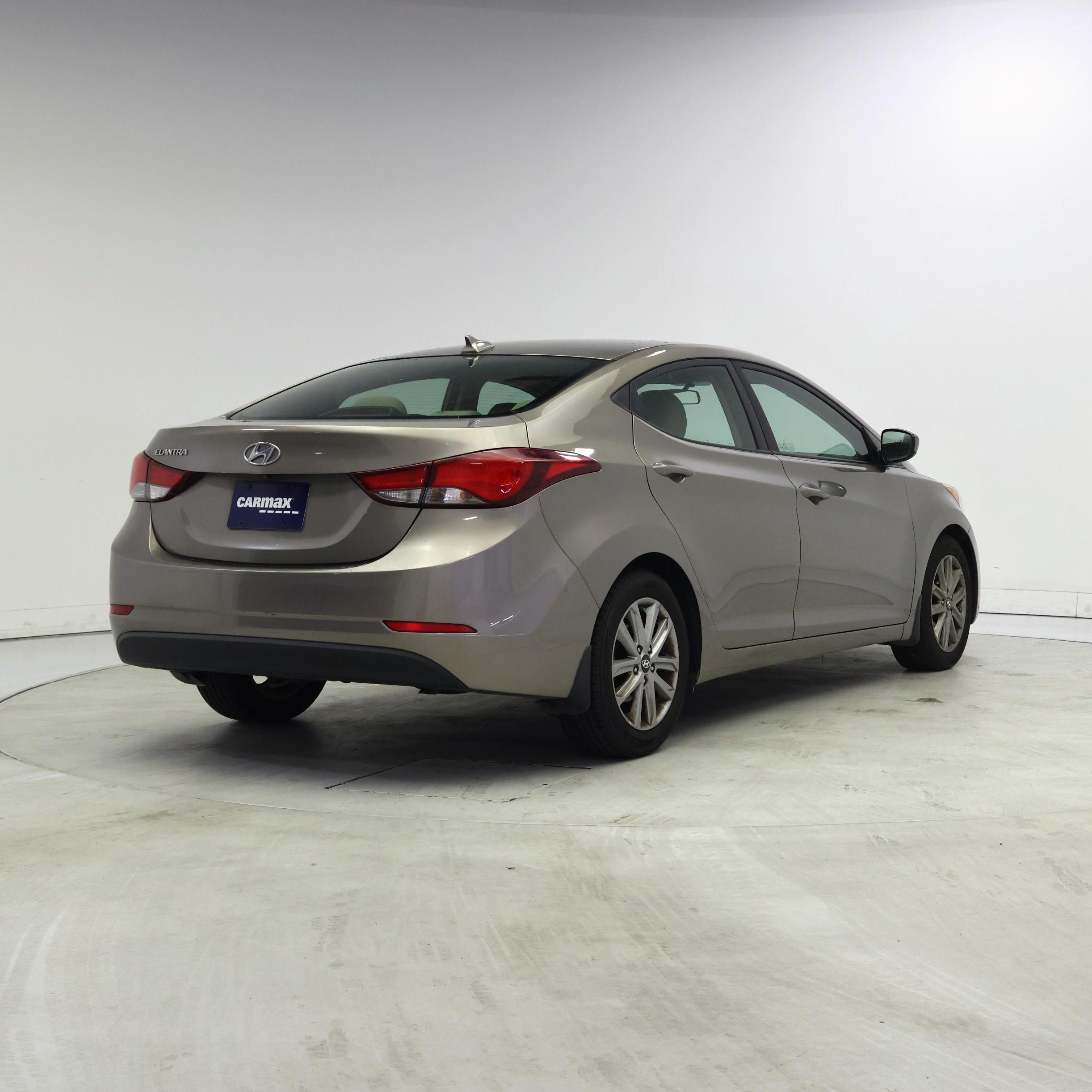 Thumbnail: 2016 Hyundai Elantra - 8