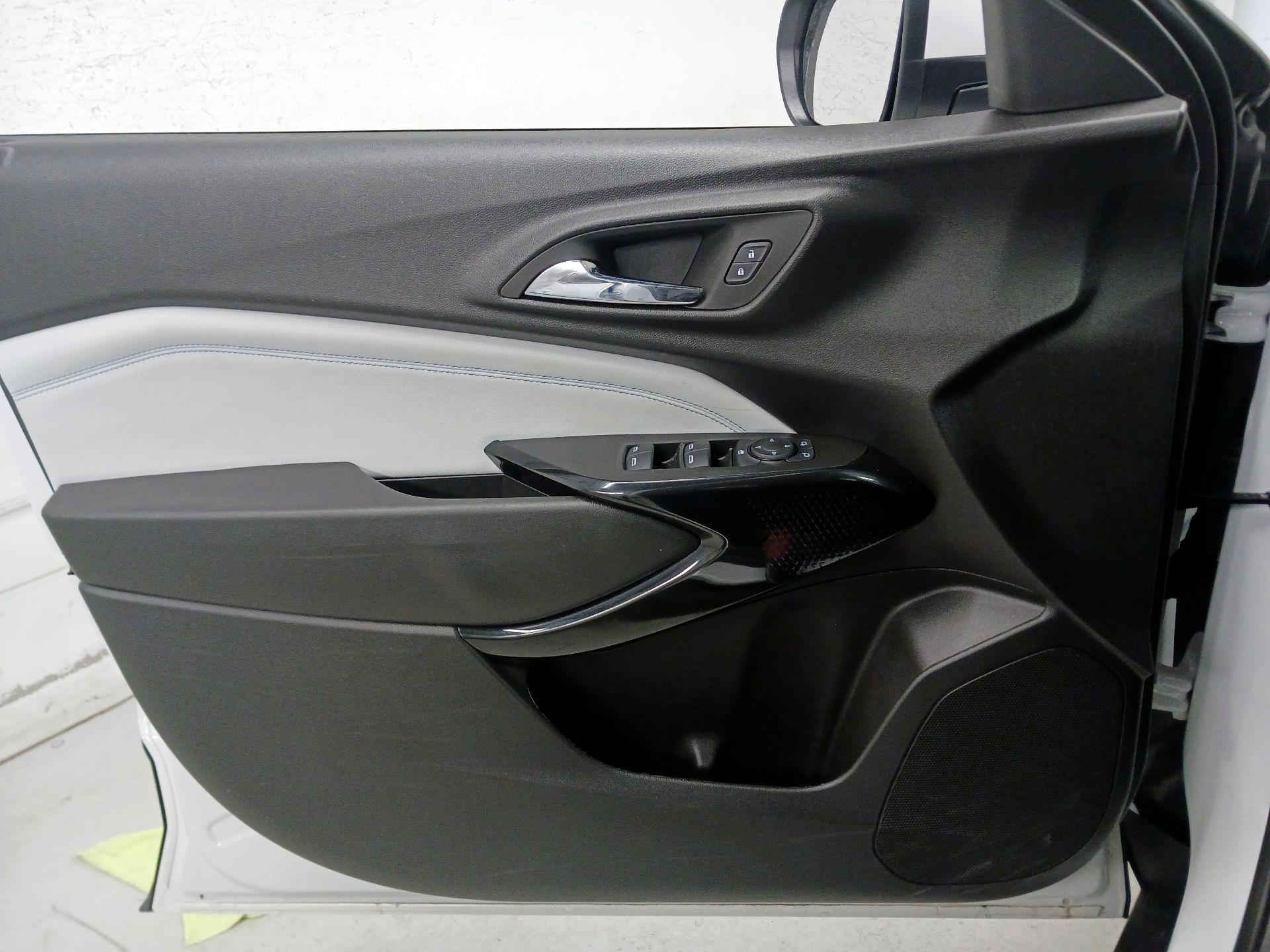 Thumbnail: 2025 Chevrolet Trax - 12