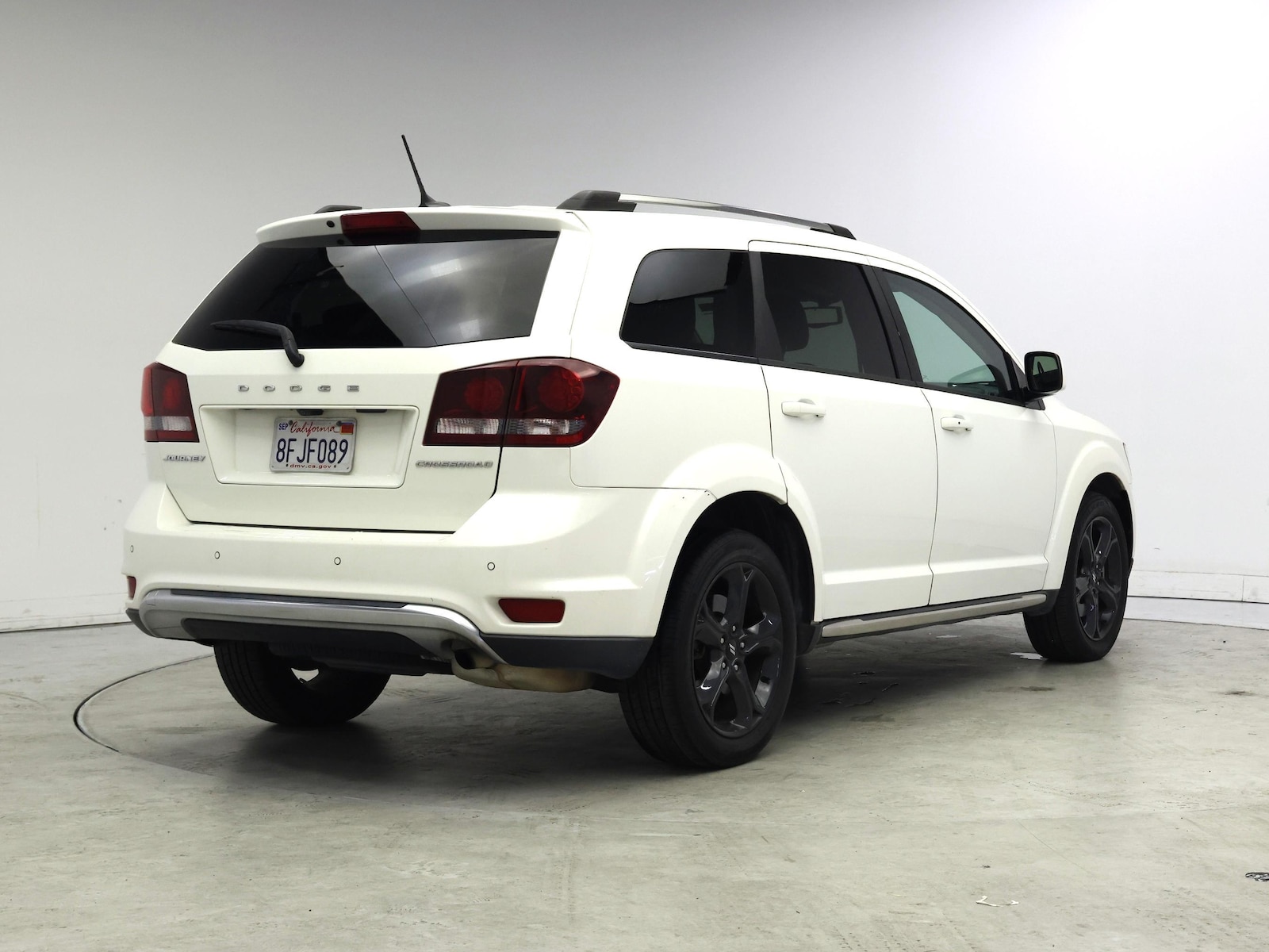 2018 Dodge Journey Crossroad - Photo 9