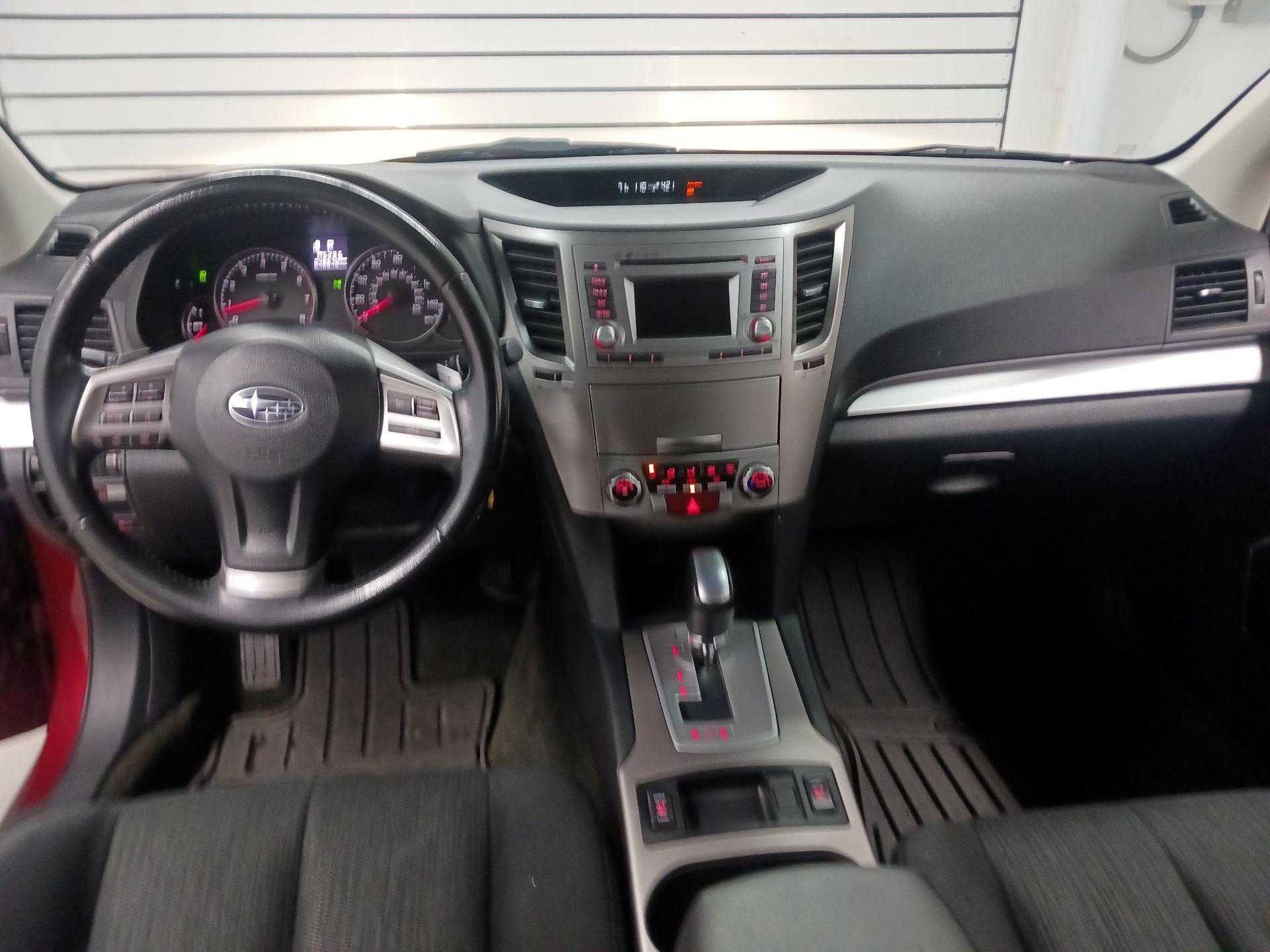 Thumbnail: 2014 Subaru Outback - 9