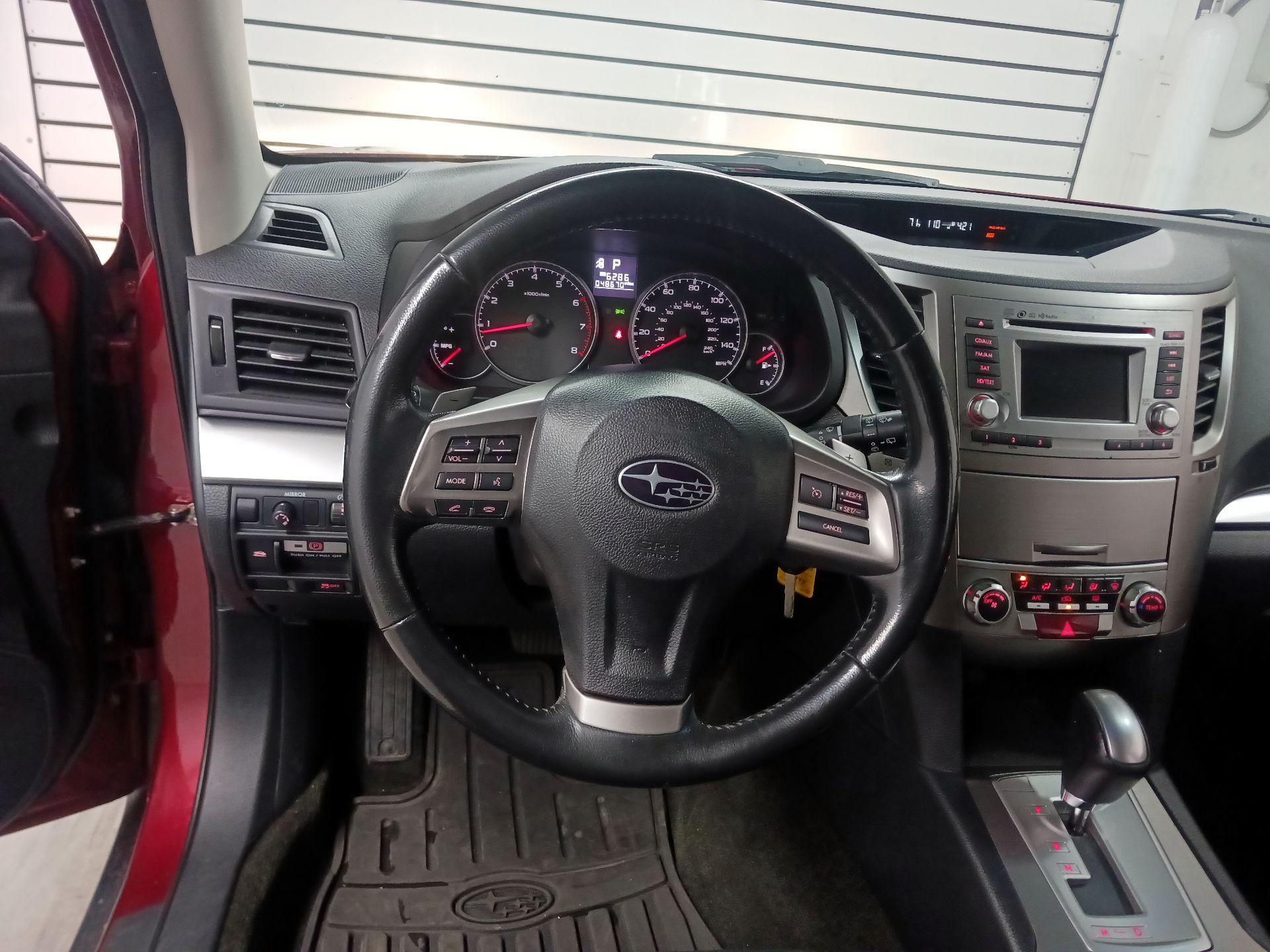 Thumbnail: 2014 Subaru Outback - 10